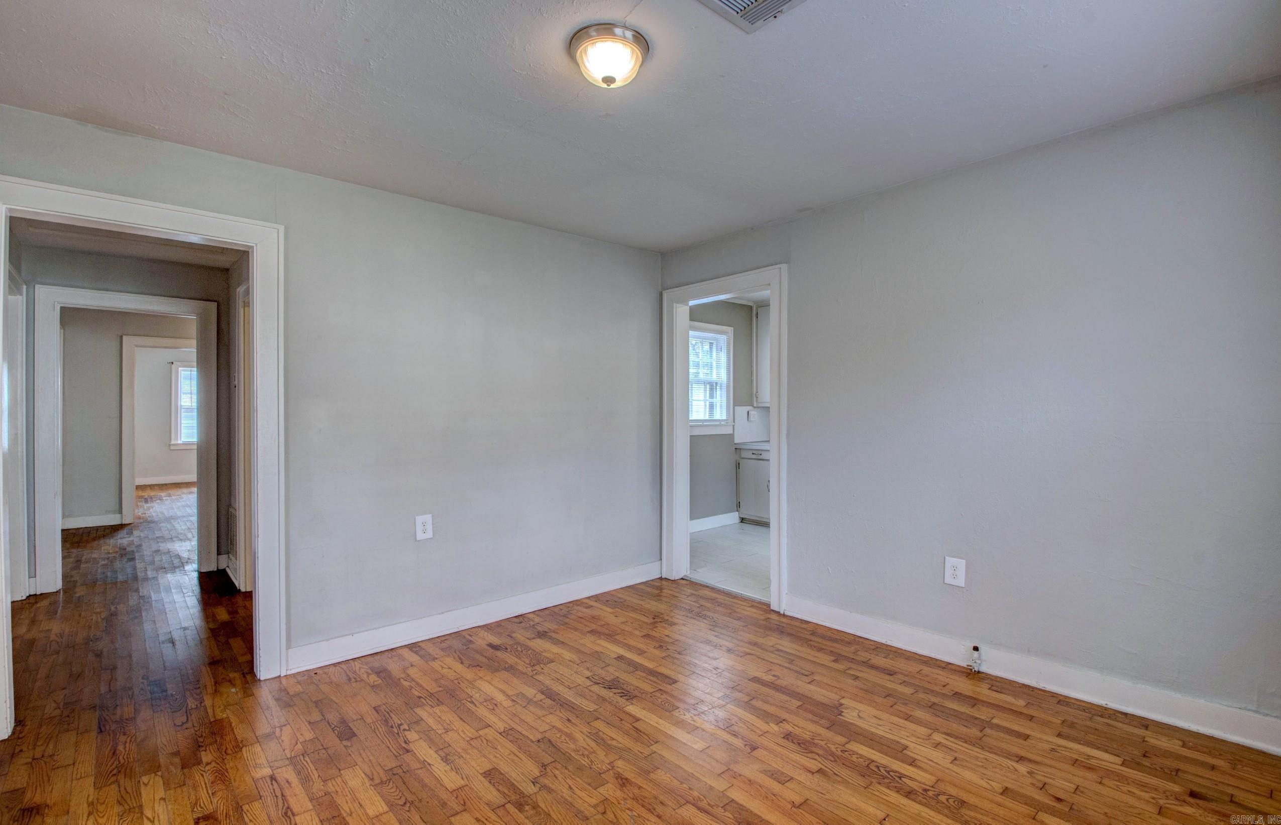 607 James  Searcy, AR