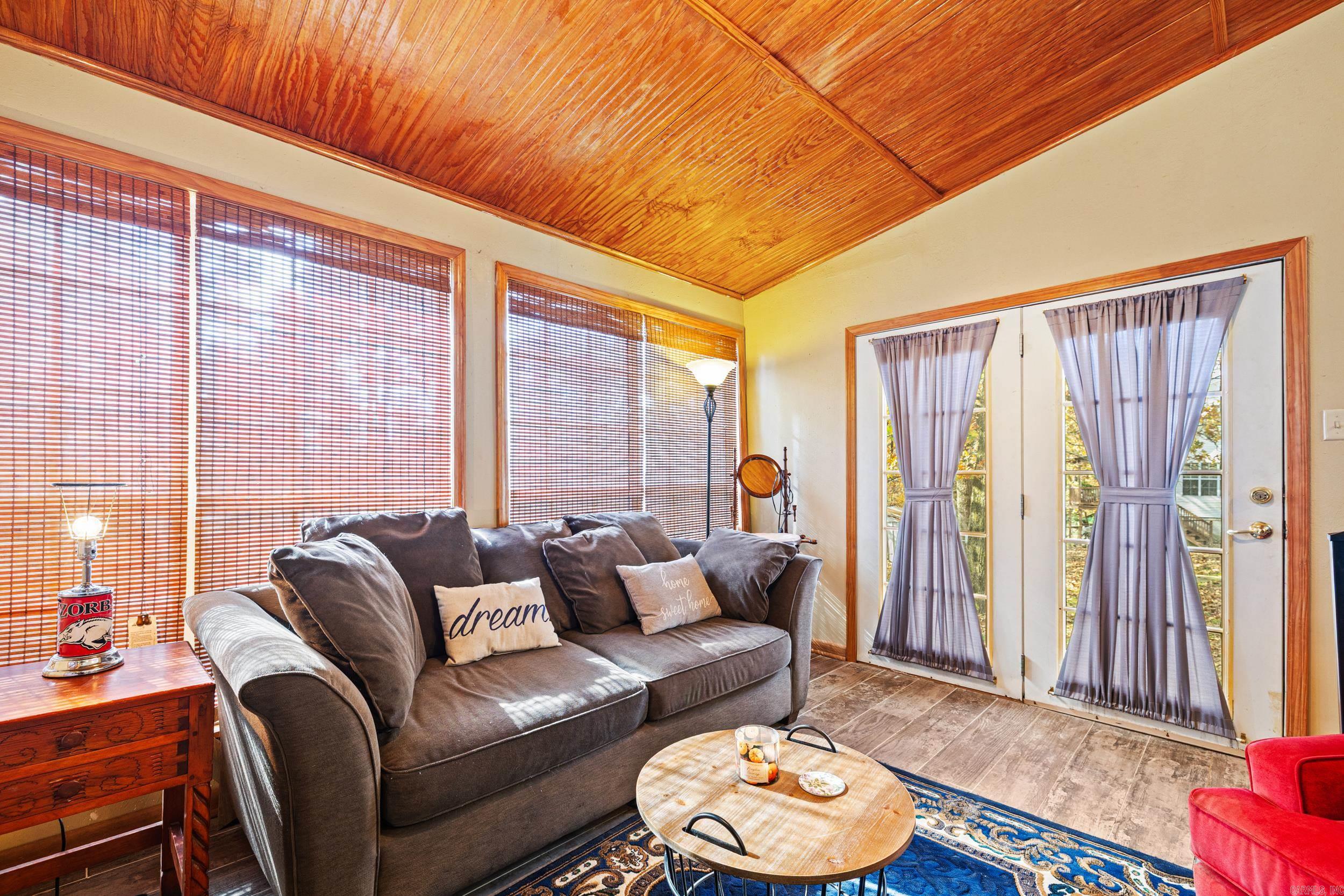 10619 Panther Mountain Road North Little Rock, AR 72113-9199