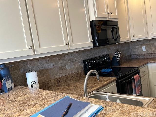 104 Chelsea Dr #14  Fairfield Bay, AR