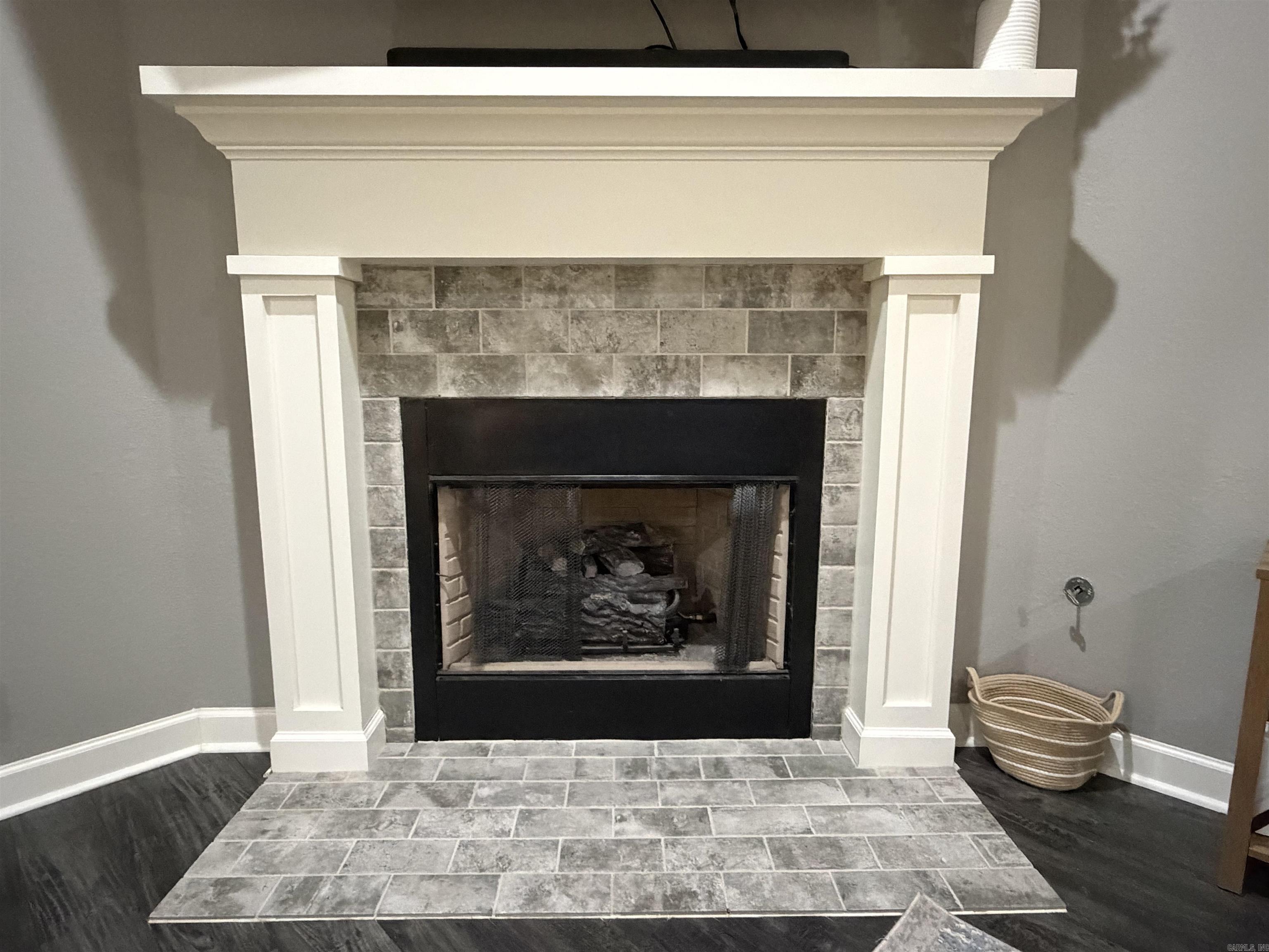 9417 Crossroads Benton, AR 72019