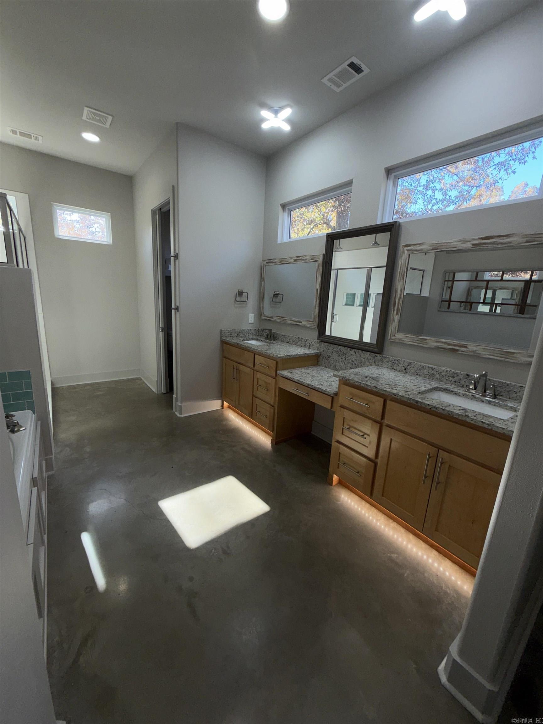 110 Shady Thicket  Little Rock, AR