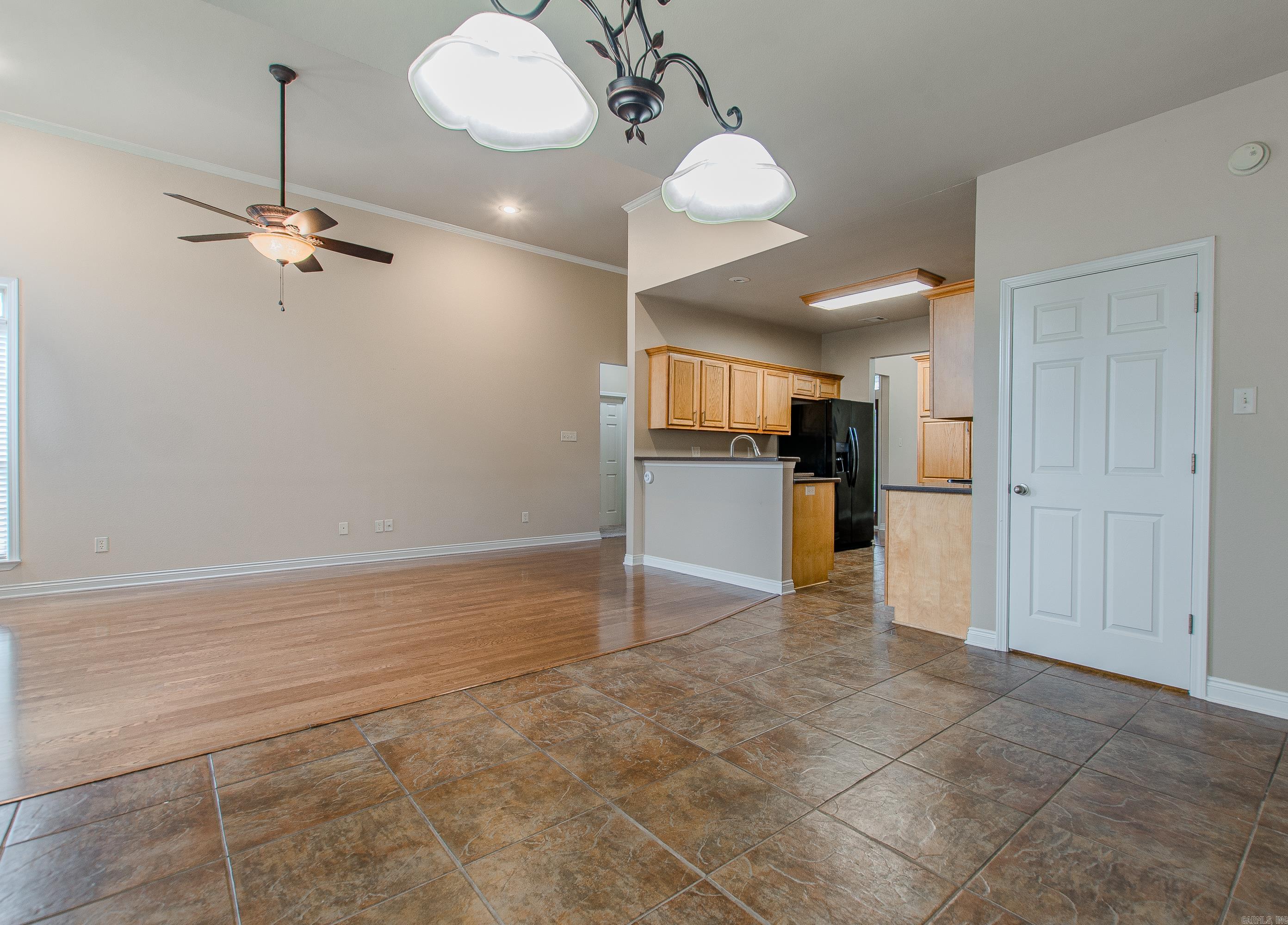 13 Blueberry Ln Cabot, AR 72023