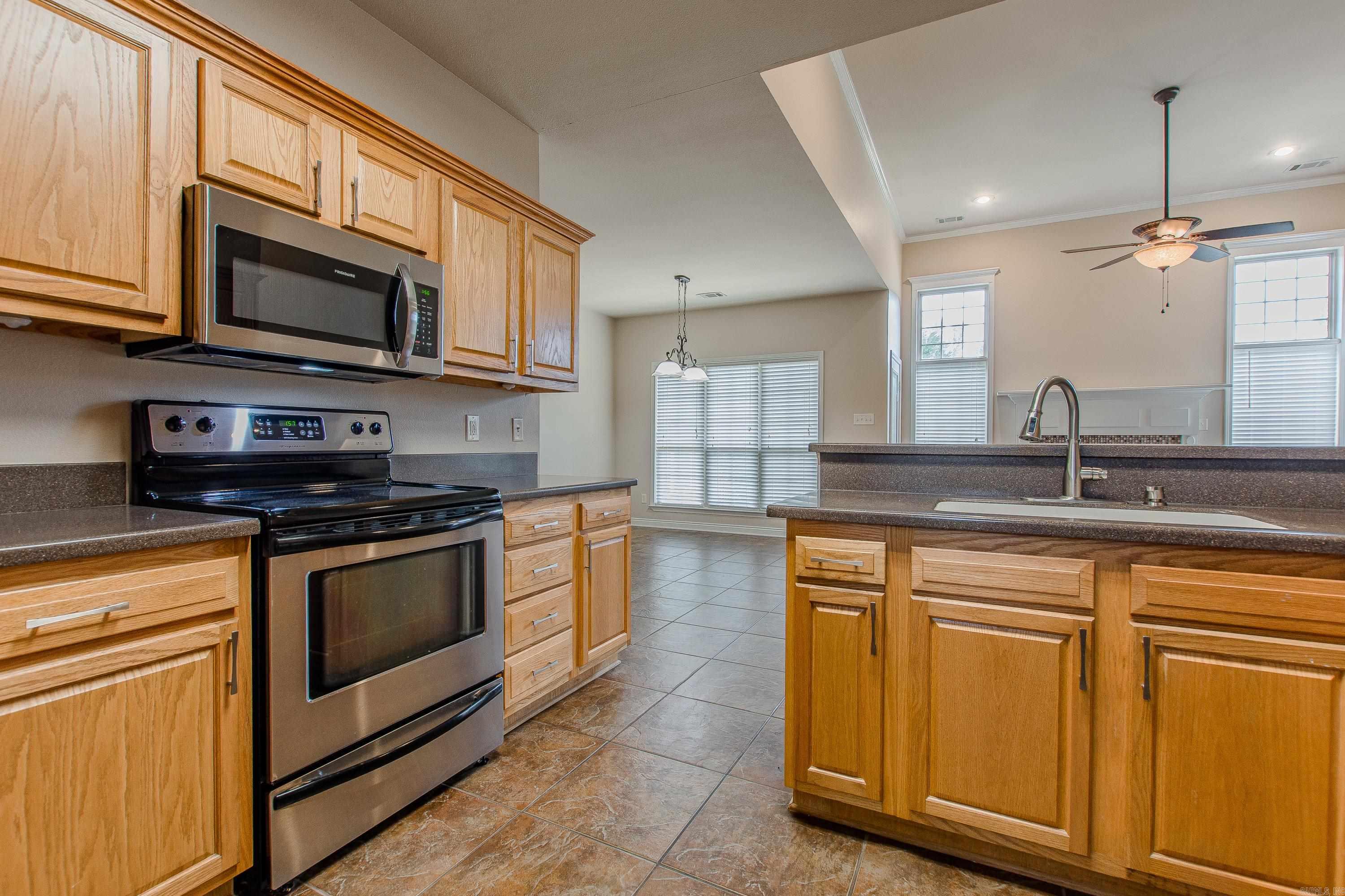 13 Blueberry Ln Cabot, AR 72023