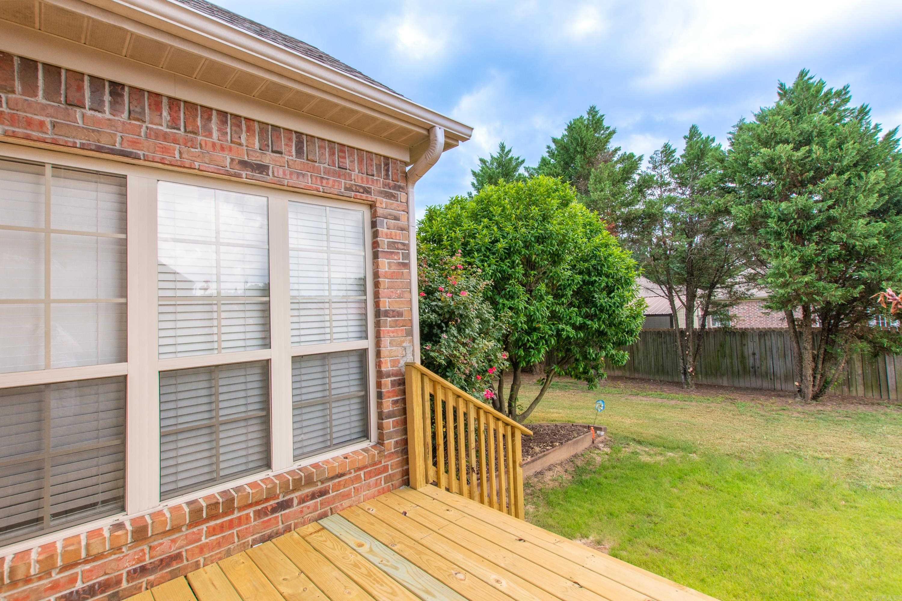 13 Blueberry Ln Cabot, AR 72023