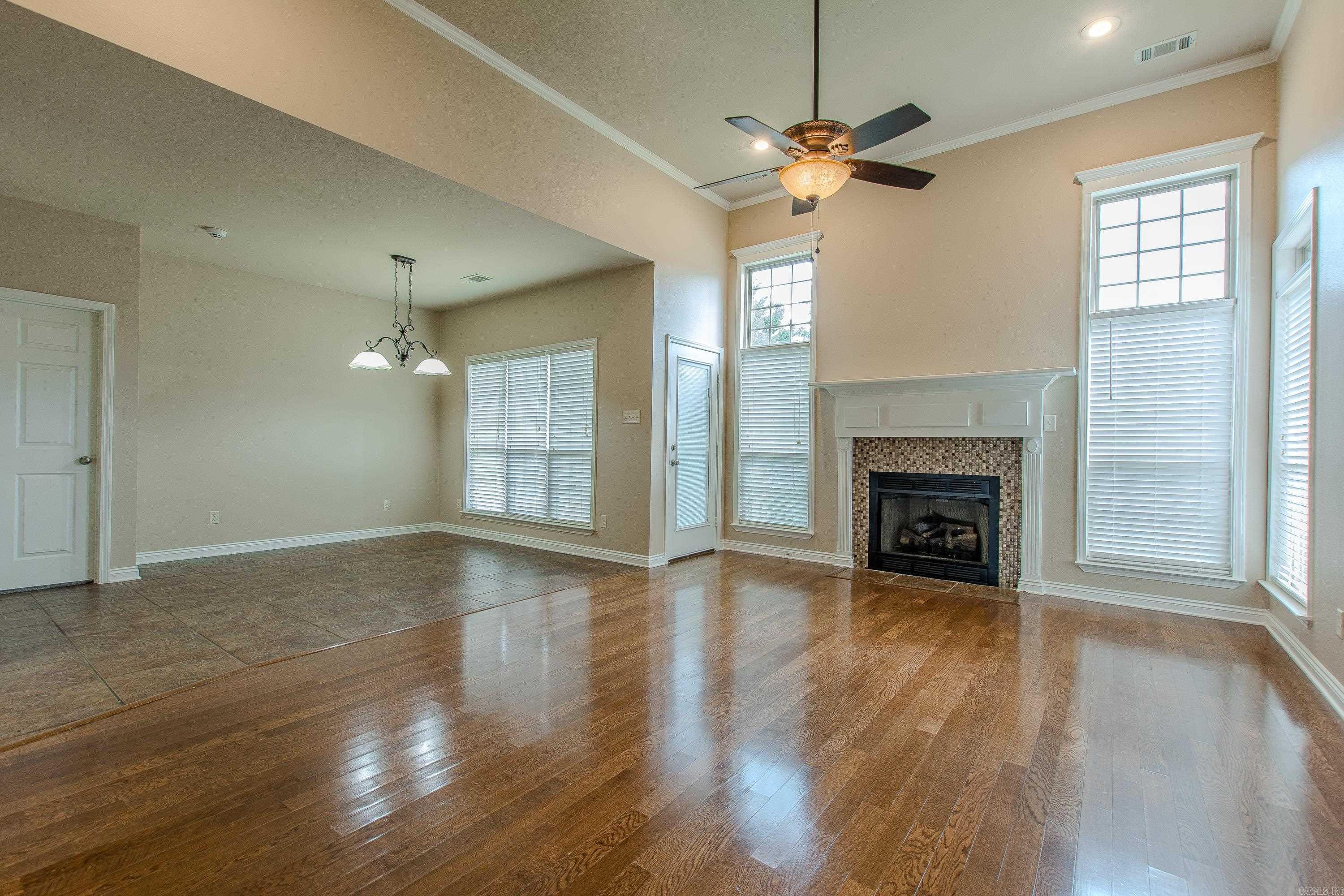 13 Blueberry Ln Cabot, AR 72023