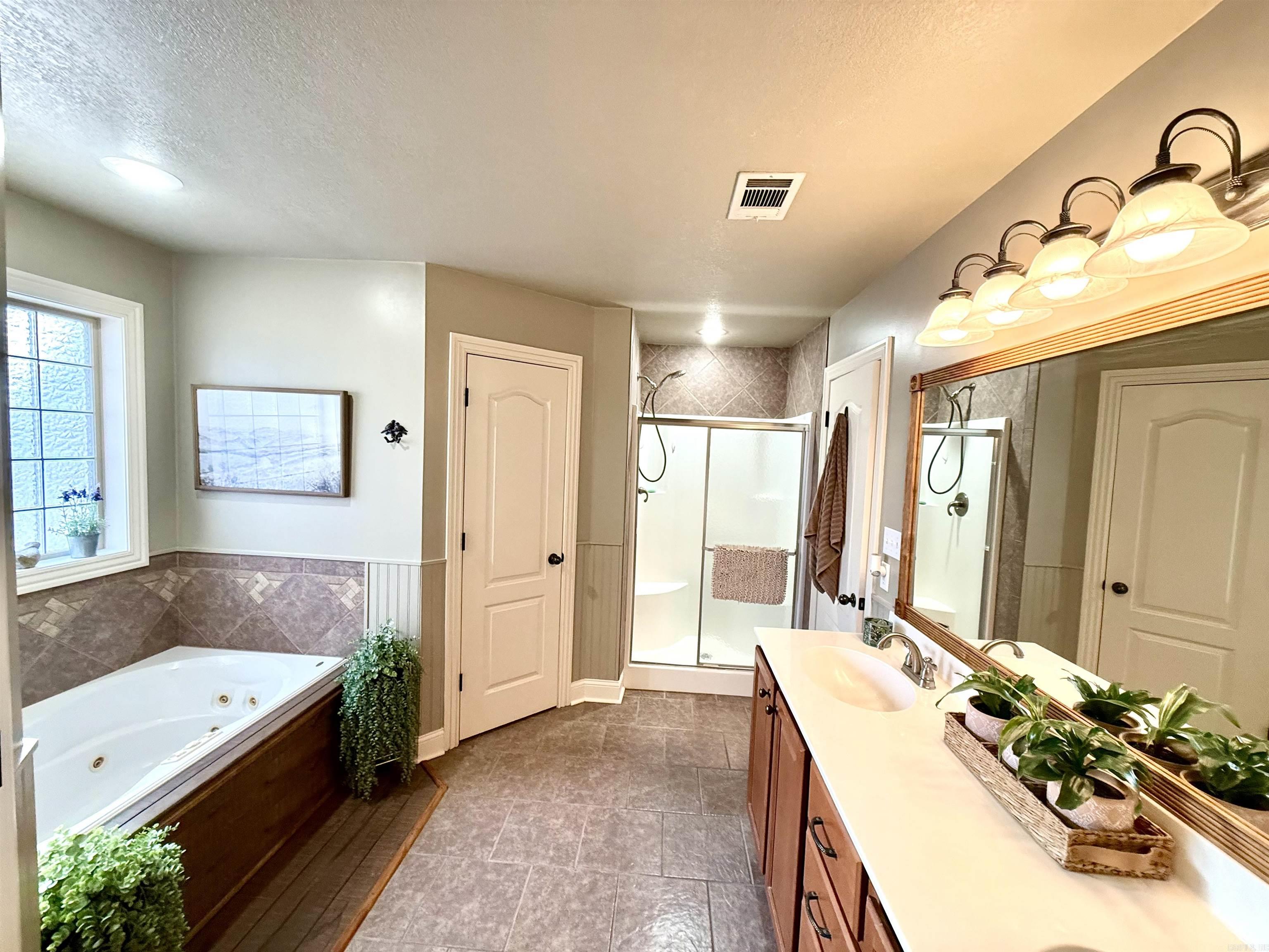 1405 Sullivan  Jonesboro, AR