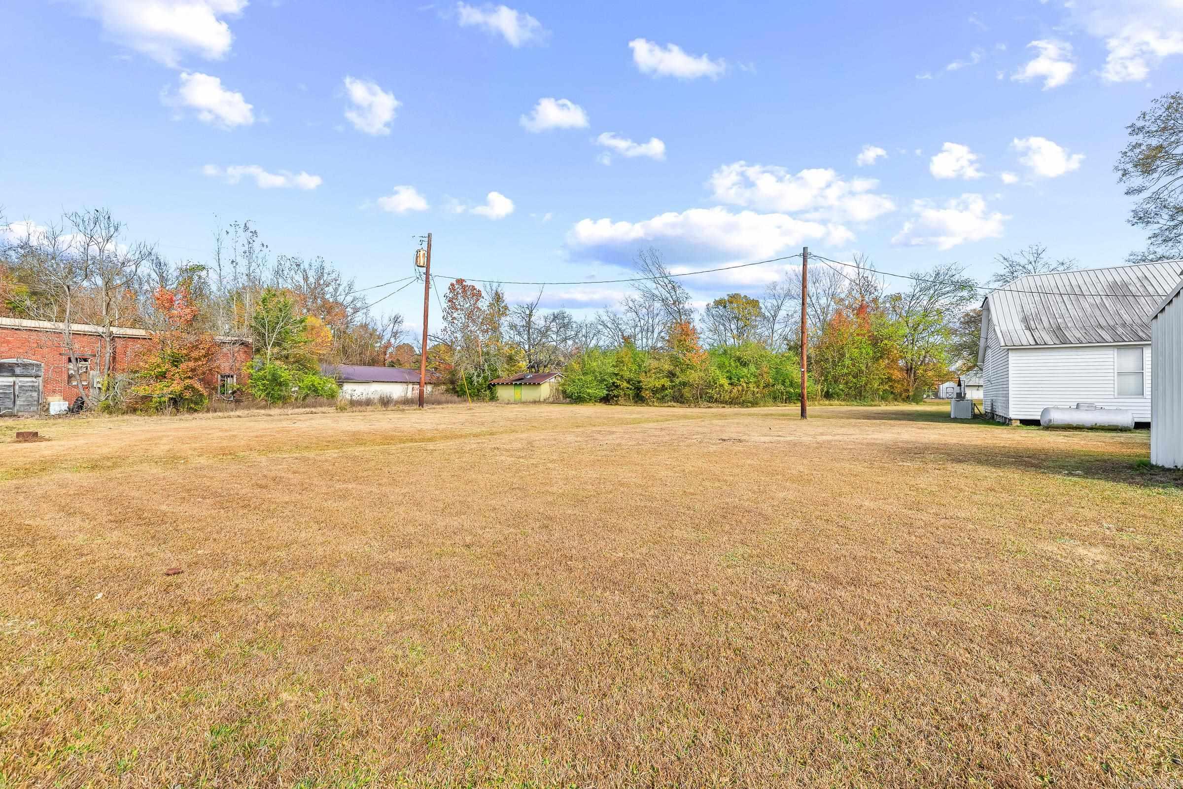 808 Broad  Winthrop, AR