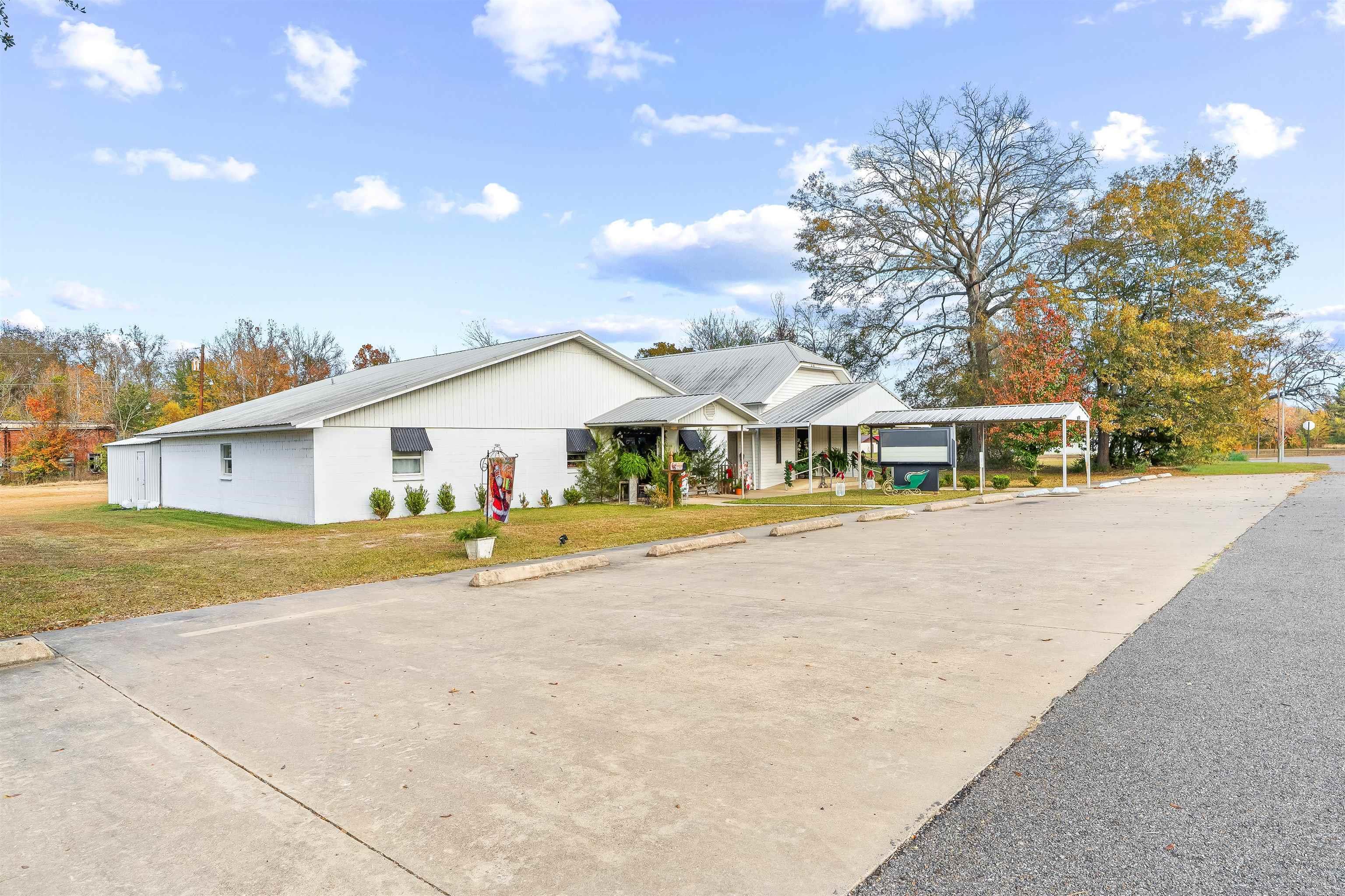 808 Broad  Winthrop, AR