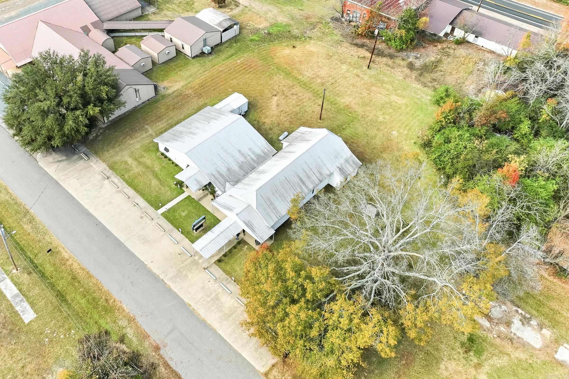 808 Broad  Winthrop, AR