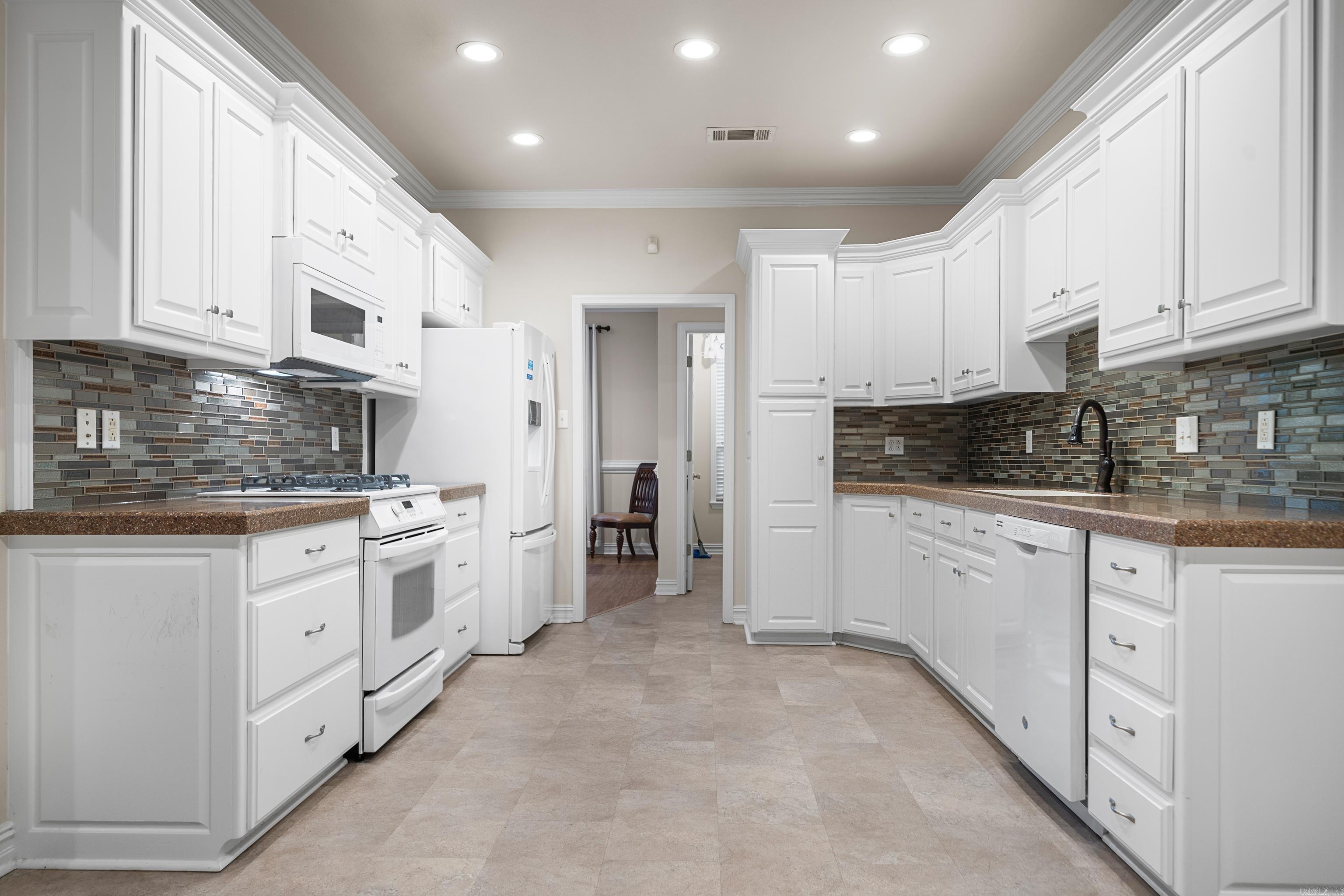 9 Graham Gardens Hot Springs, AR 71901