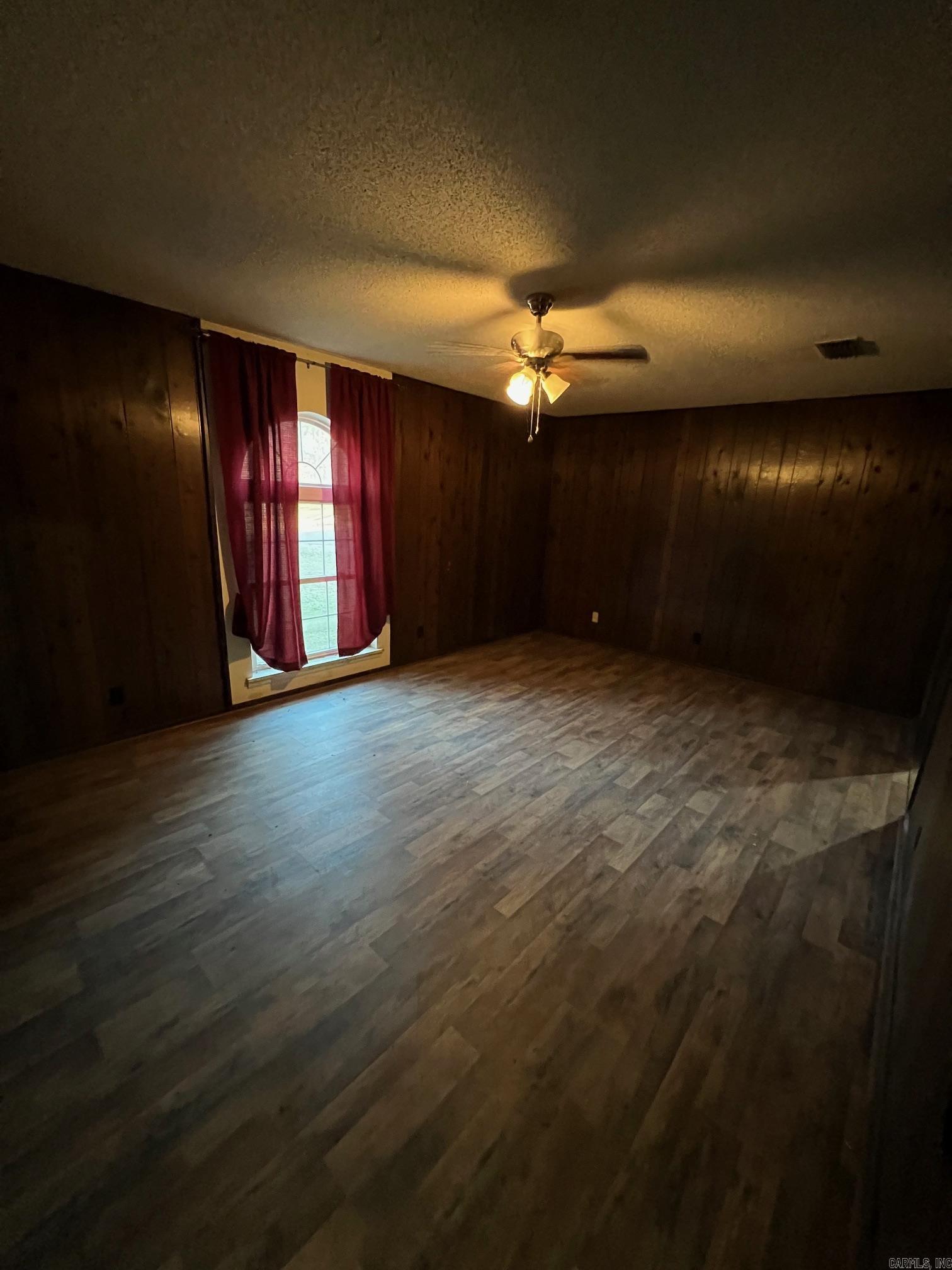 7 Tanglewood Oppelo, AR 72110