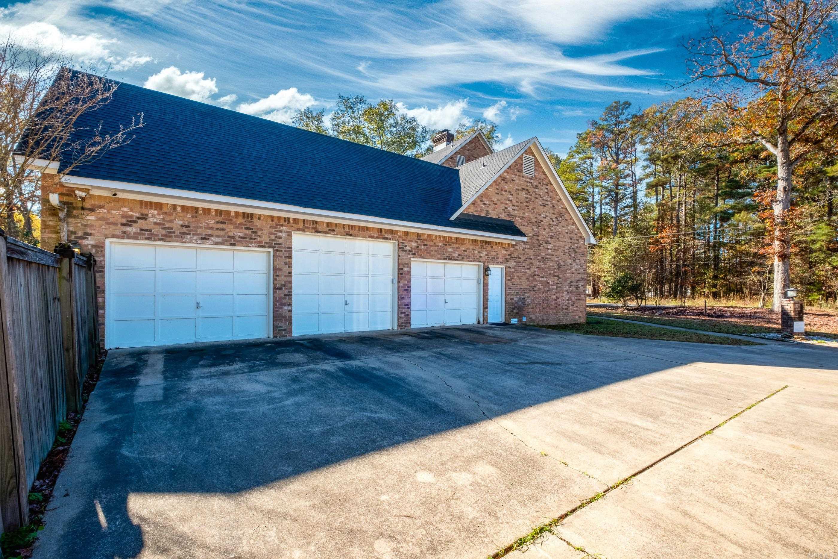 7401 Rosswood  Pine Bluff, AR