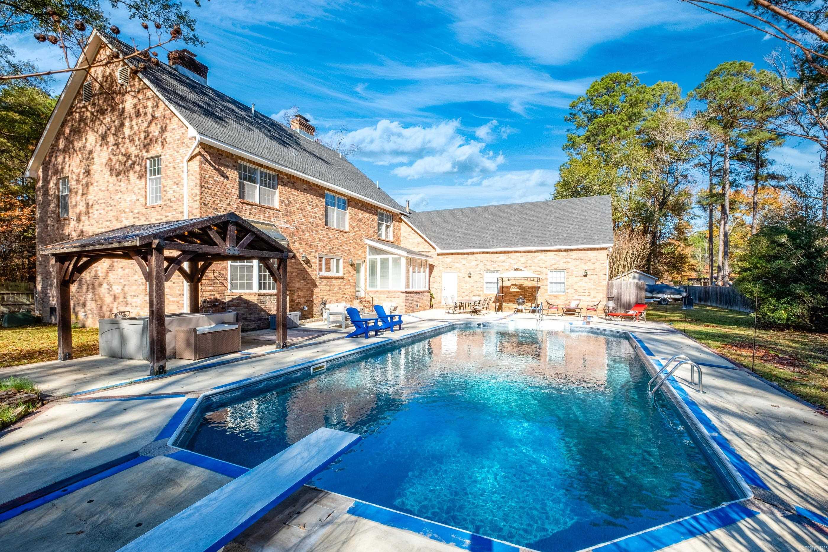 7401 Rosswood  Pine Bluff, AR