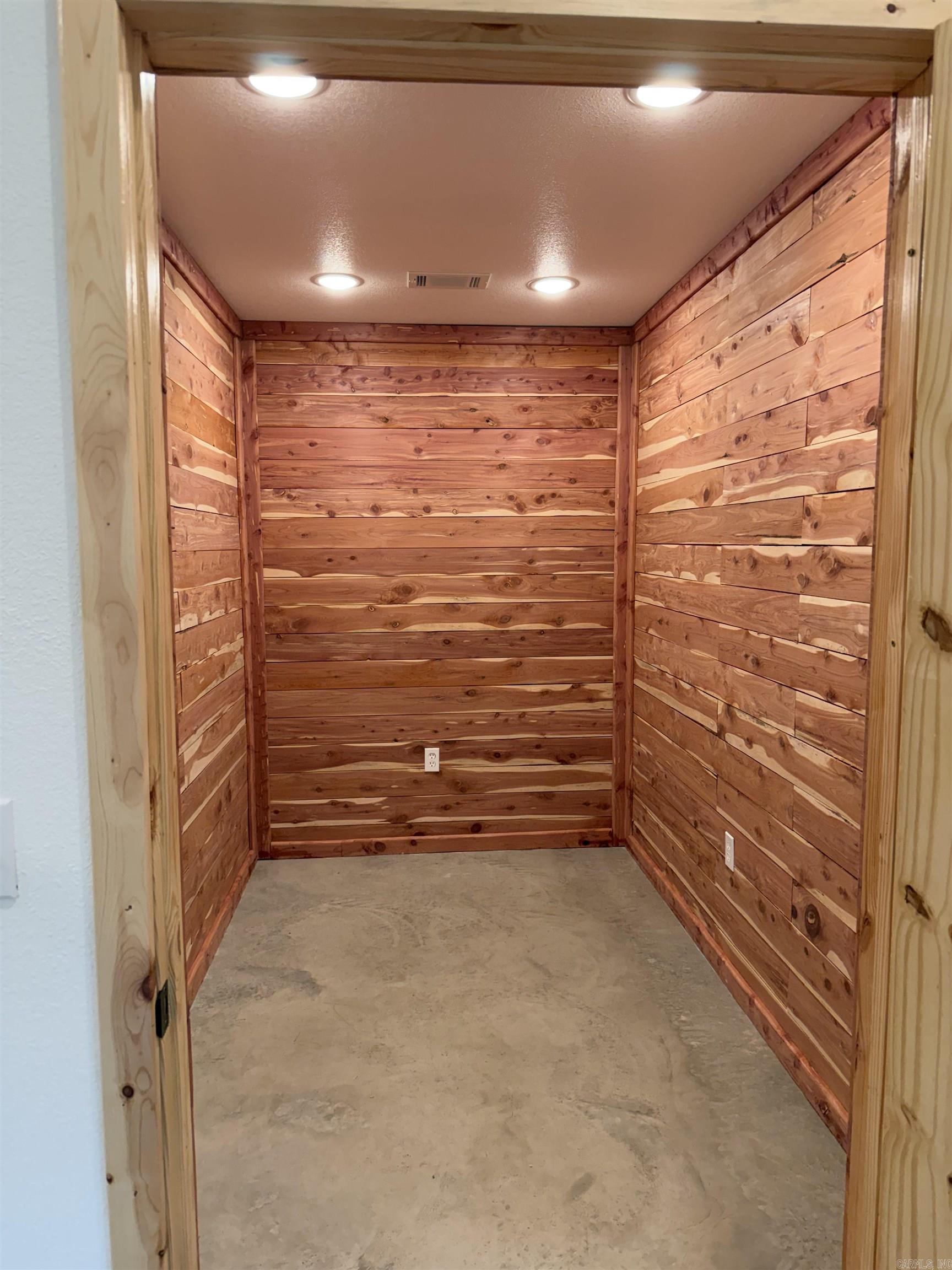 19903 Hwy 5 Mountain View, AR 72560