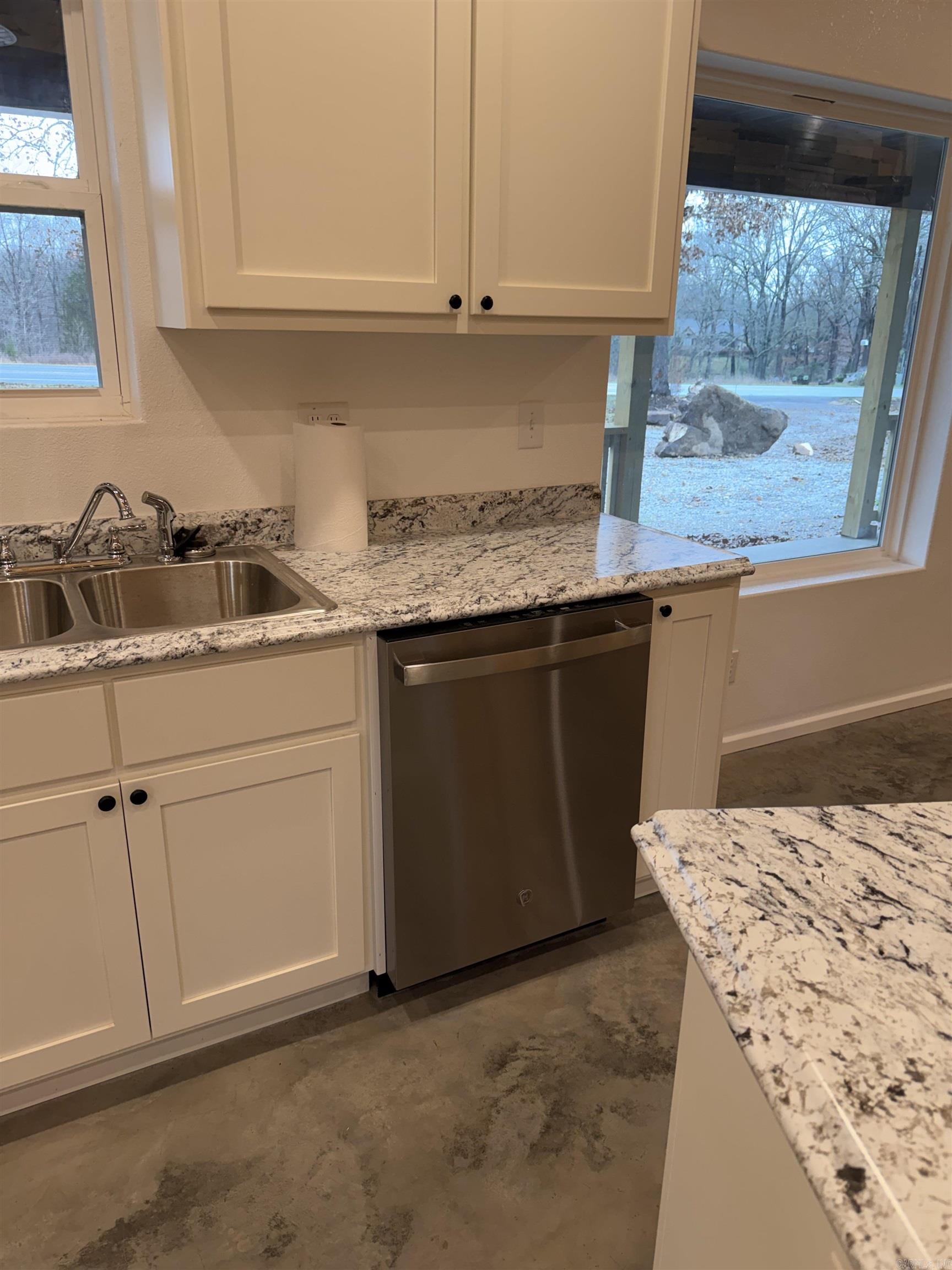 19903 Hwy 5 Mountain View, AR 72560