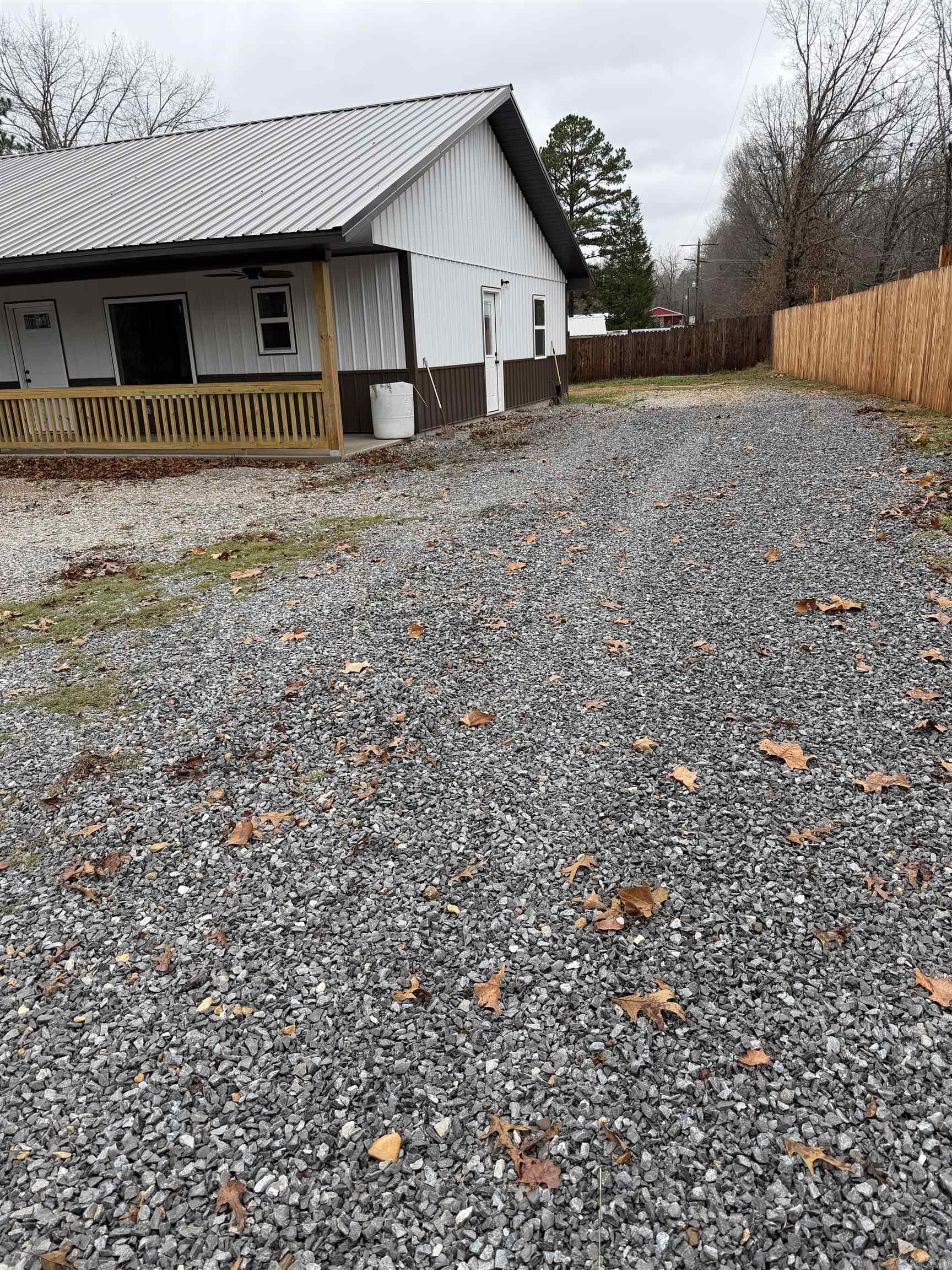 19903 Hwy 5  Mountain View, AR