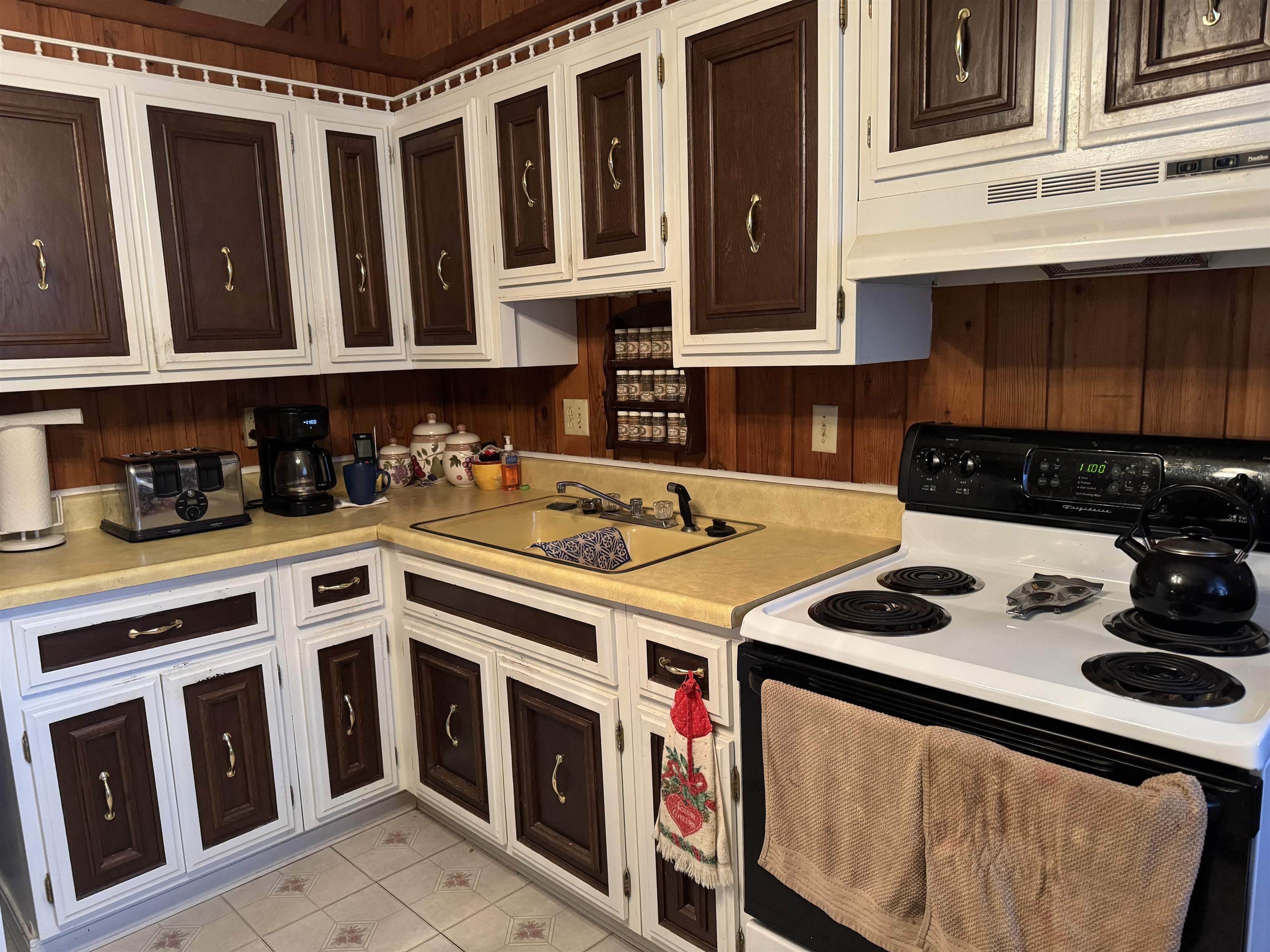 410 N Cheyenne Drive  Horseshoe Bend, AR