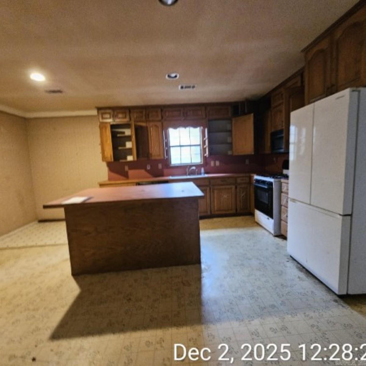 411 E Branch Morrilton, AR 72110