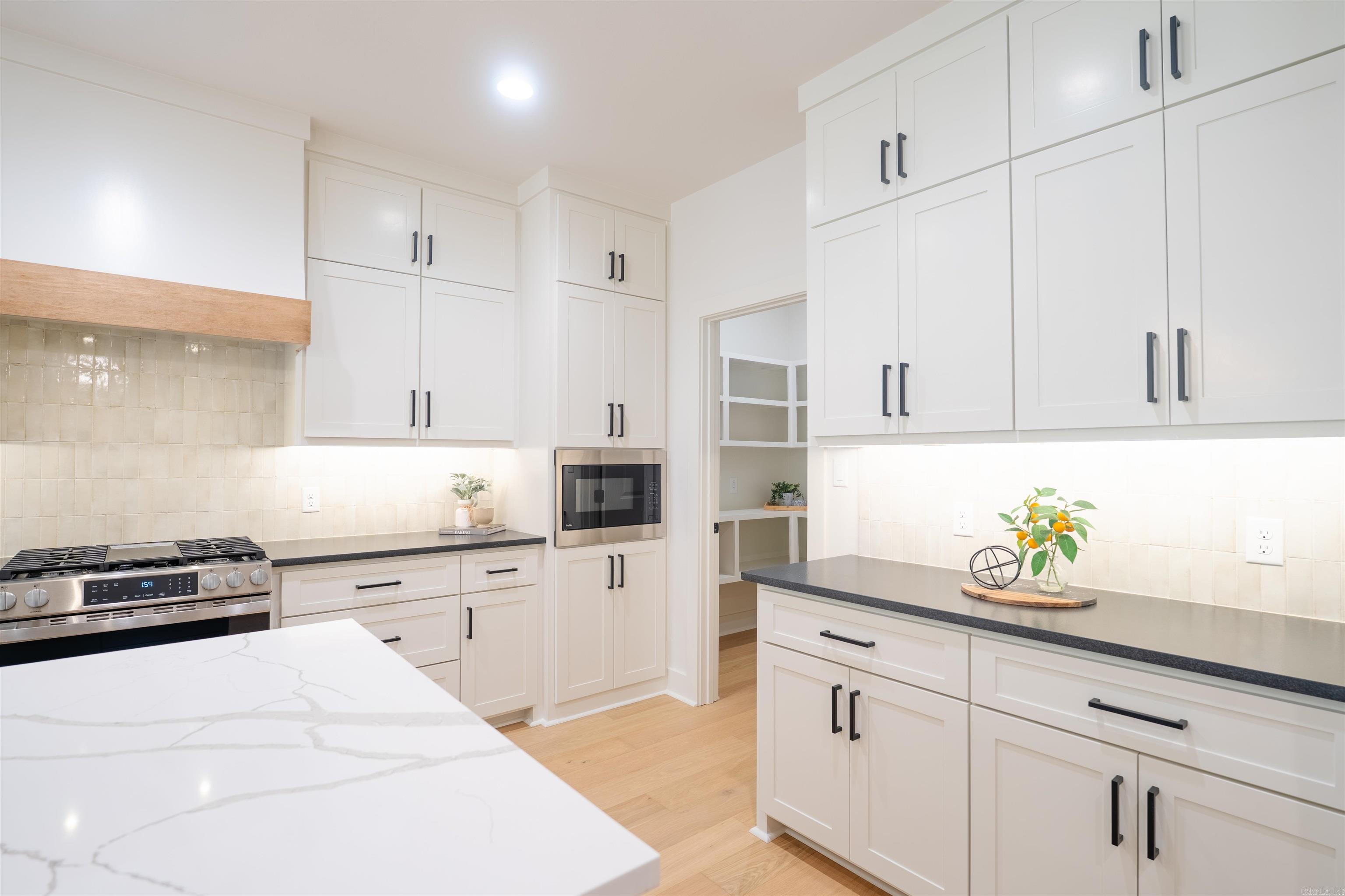 15116 Matterhorn  Maumelle, AR