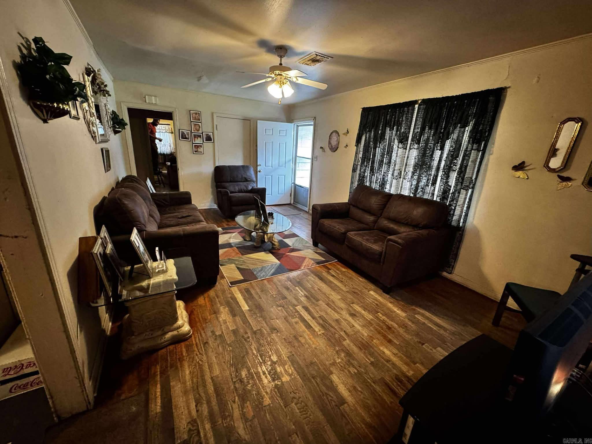 2212 S Maple  Pine Bluff, AR