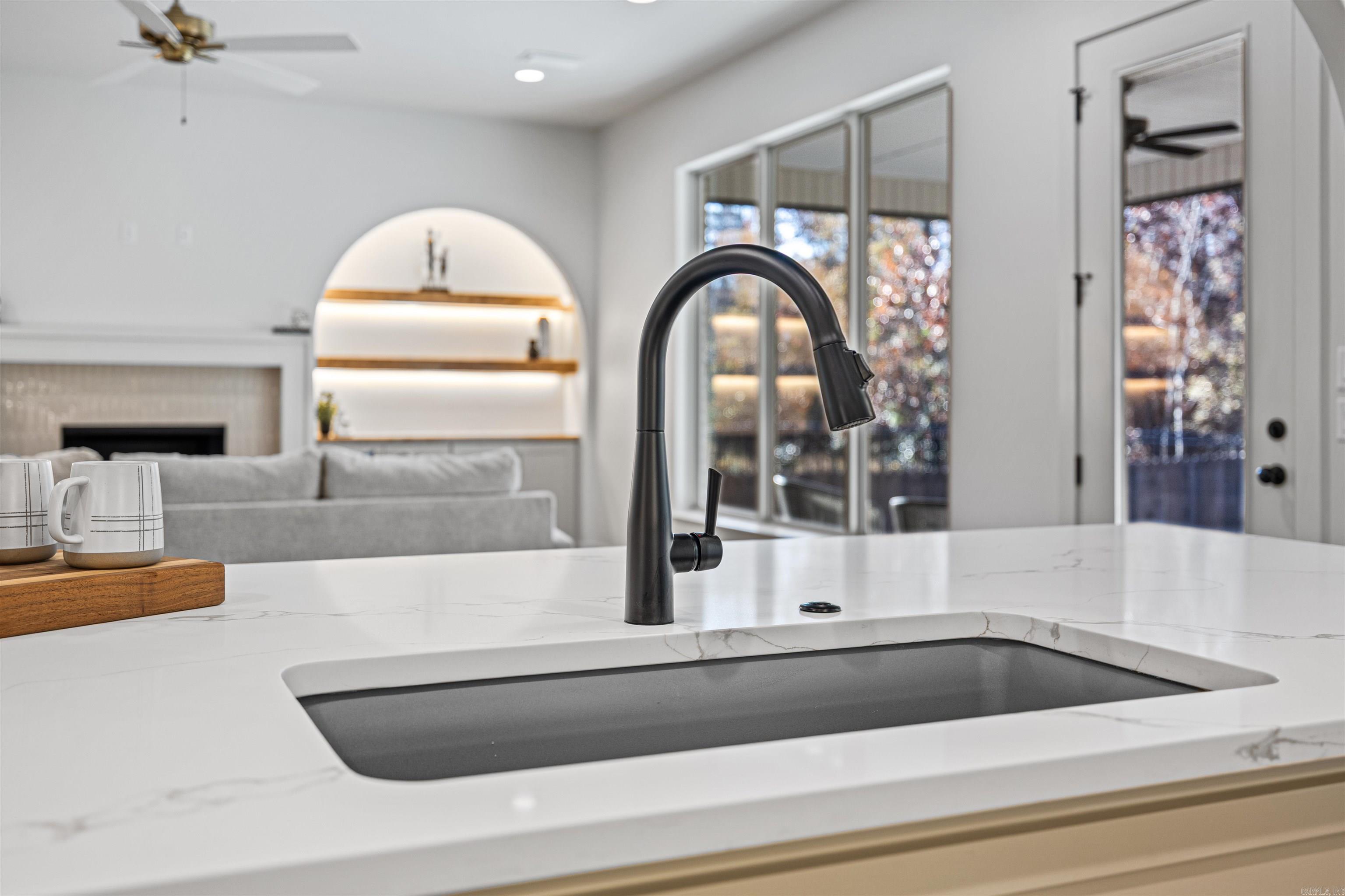 14415 Stonebrook  Maumelle, AR