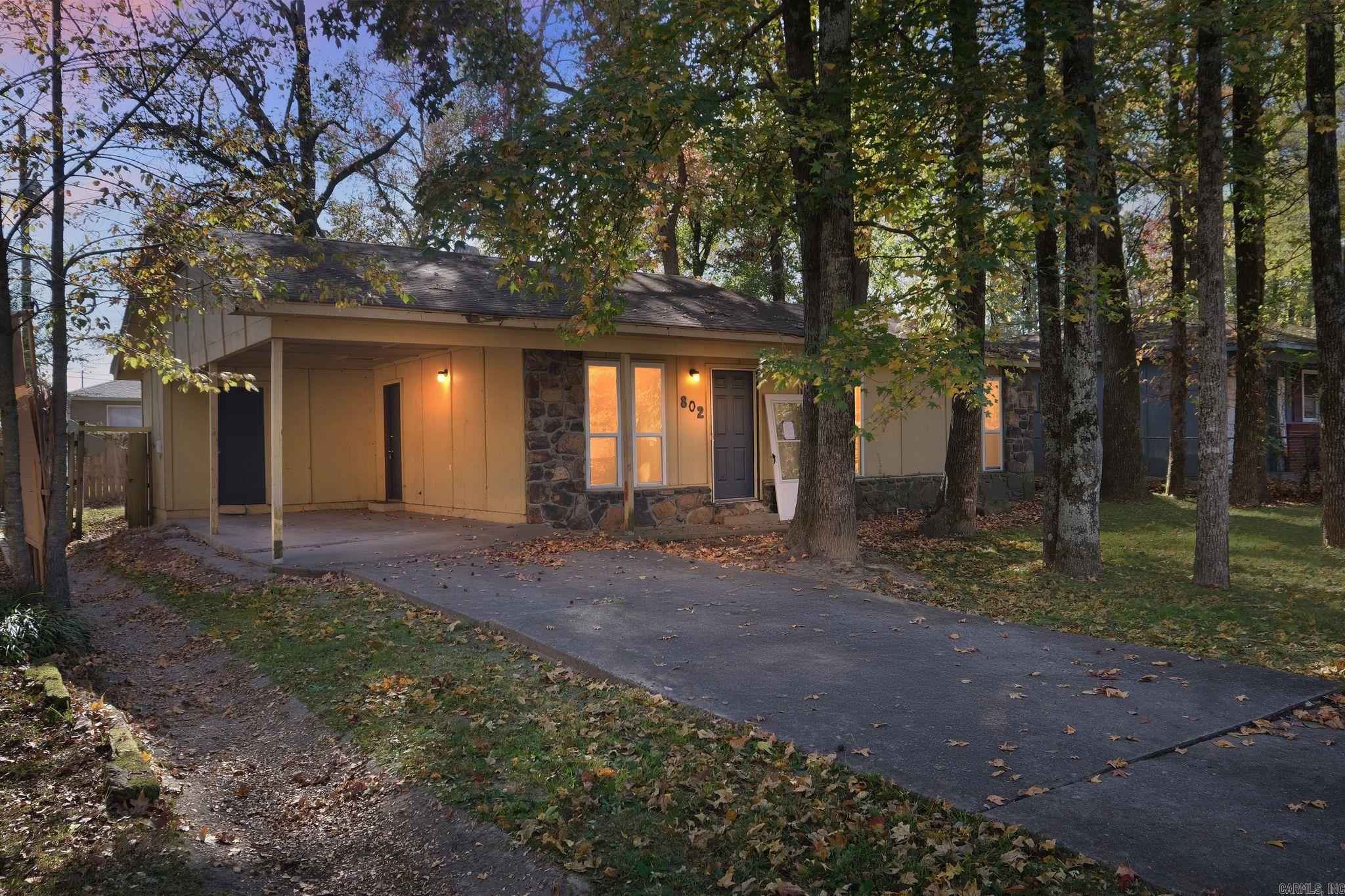 802 Towering Oaks Drive