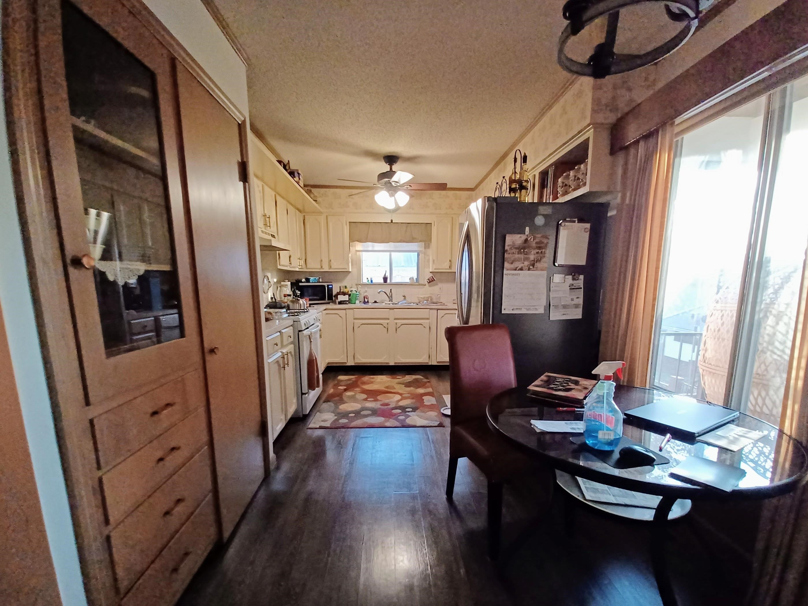 305 S Nightingale  Horseshoe Bend, AR