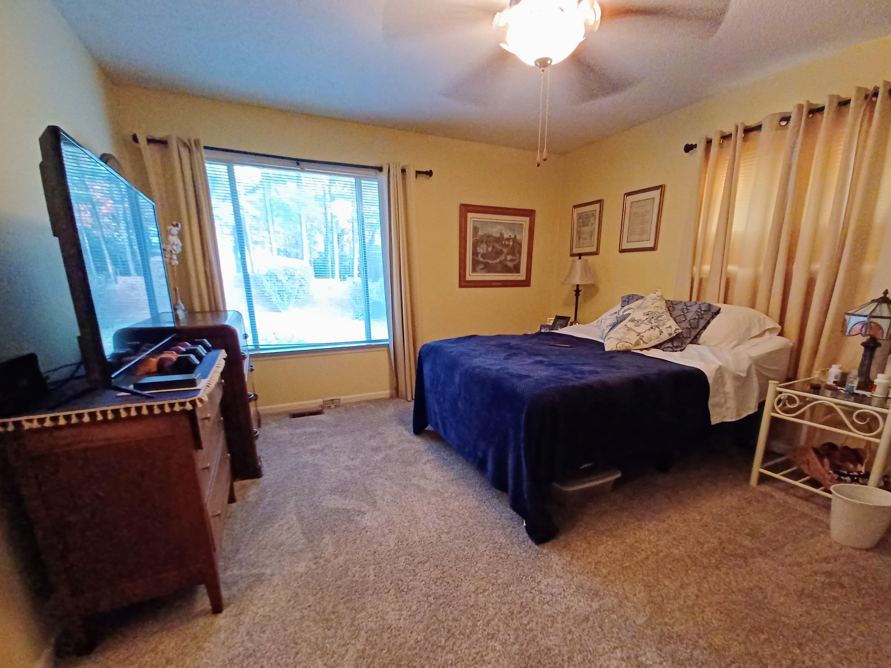 305 S Nightingale  Horseshoe Bend, AR