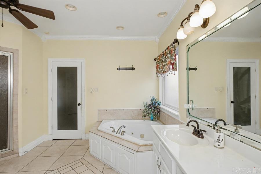 145 GRIZZLY BEAR DR  White Hall, AR