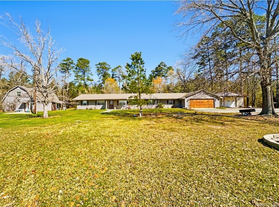 5032 S Hwy 190 Prattsville, AR 72129