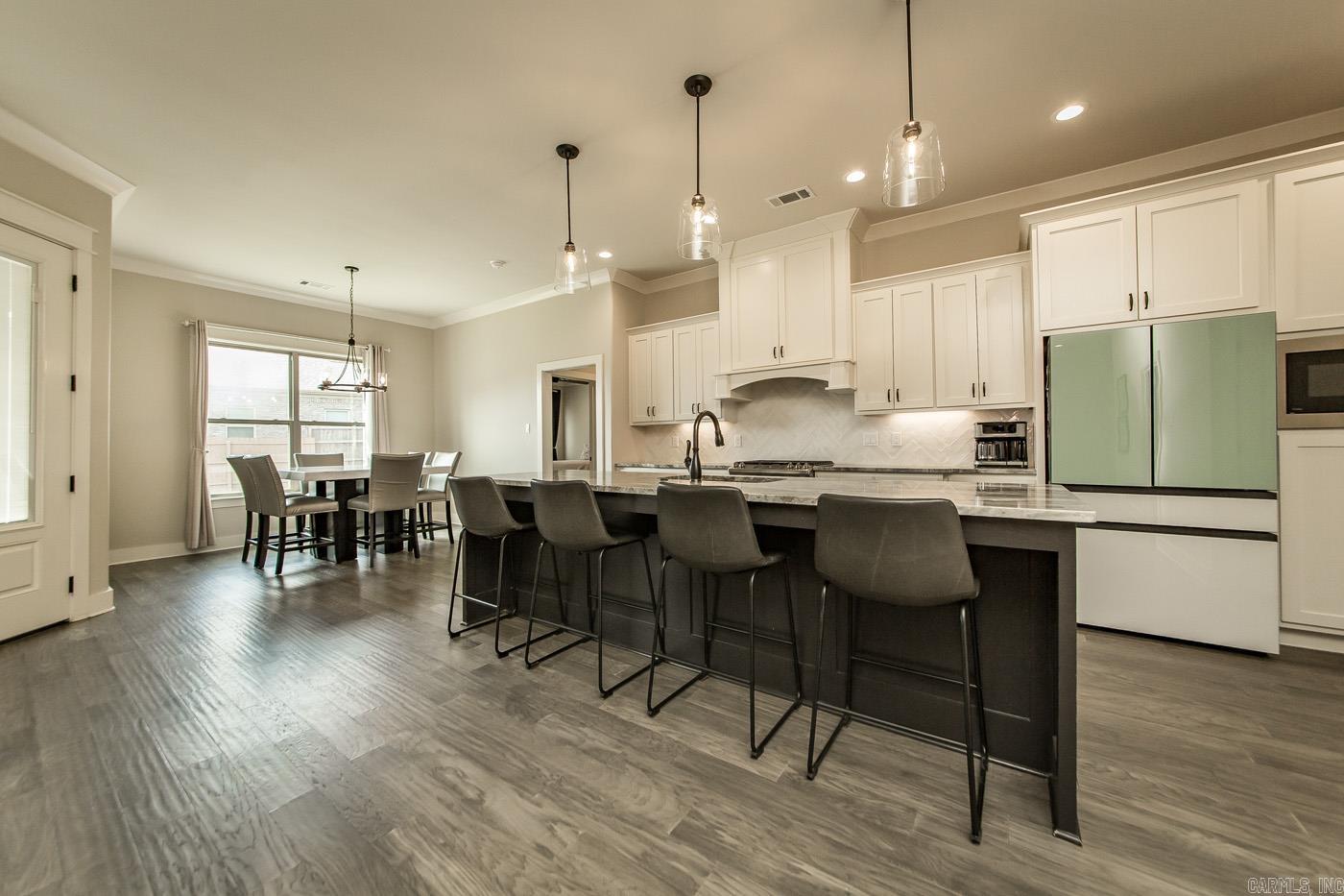 837 Oak Forest Circle Sherwood, AR 72120