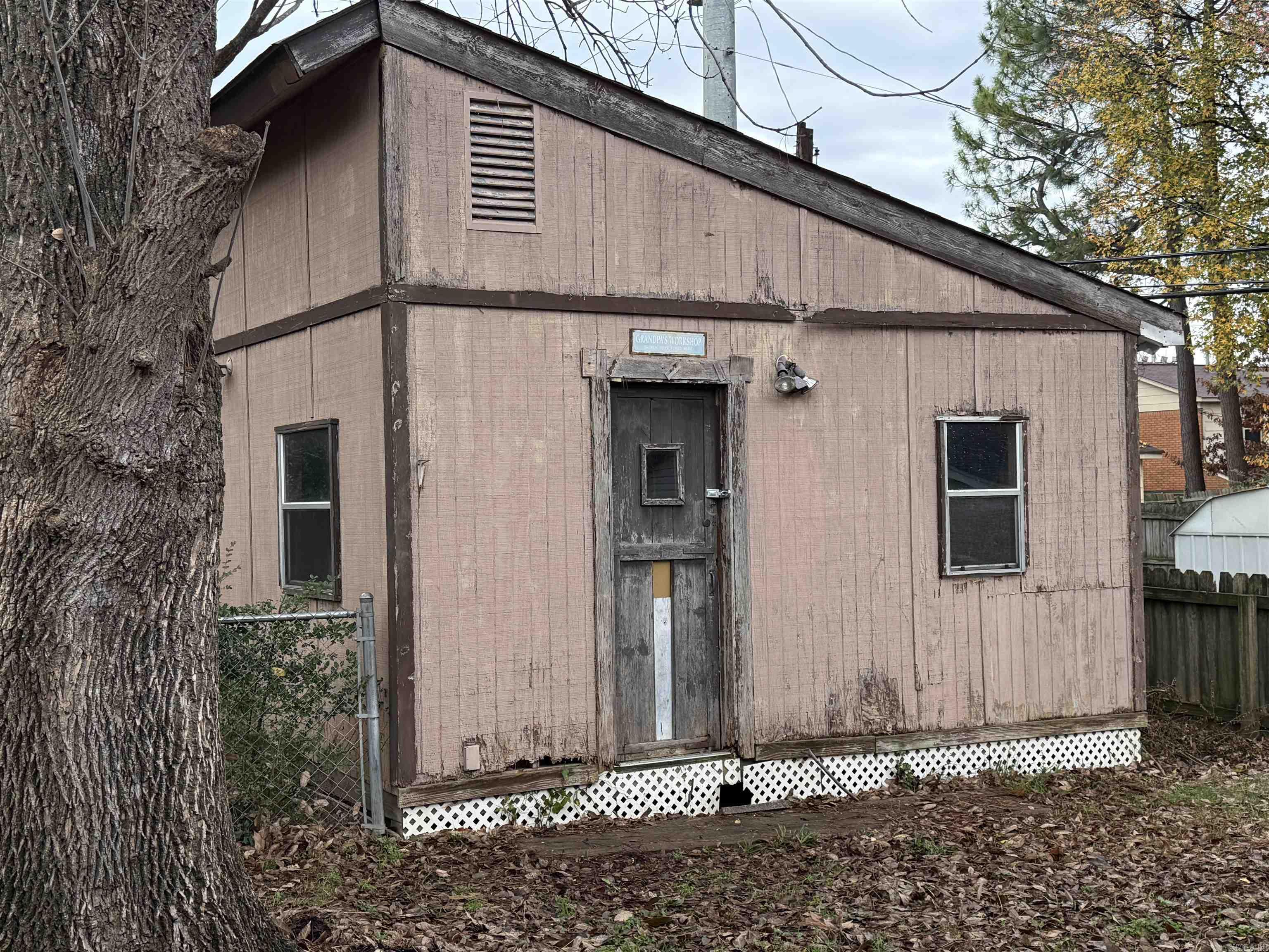 1918 Westwood  Jonesboro, AR