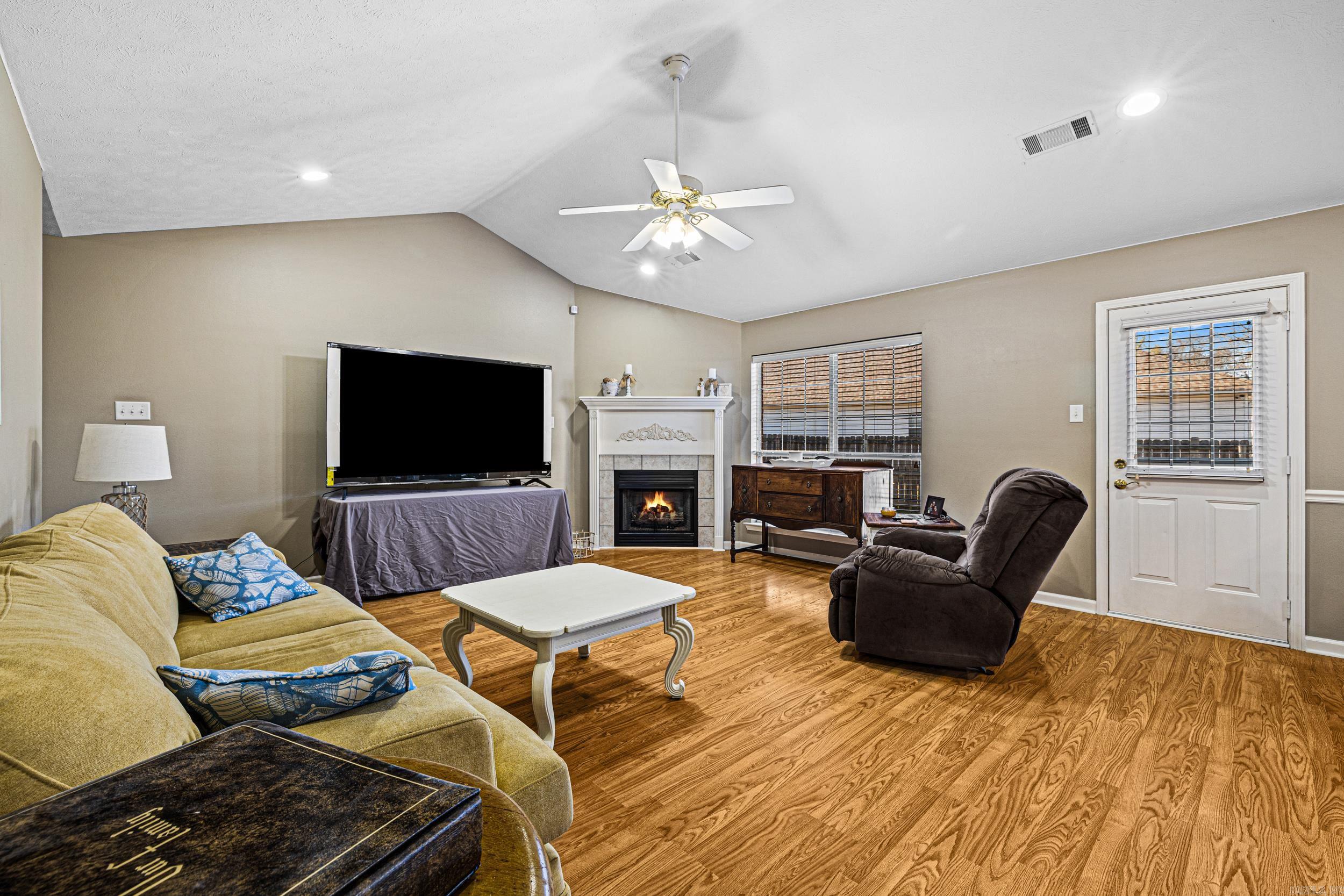 1 Moon Ridge  Ward, AR