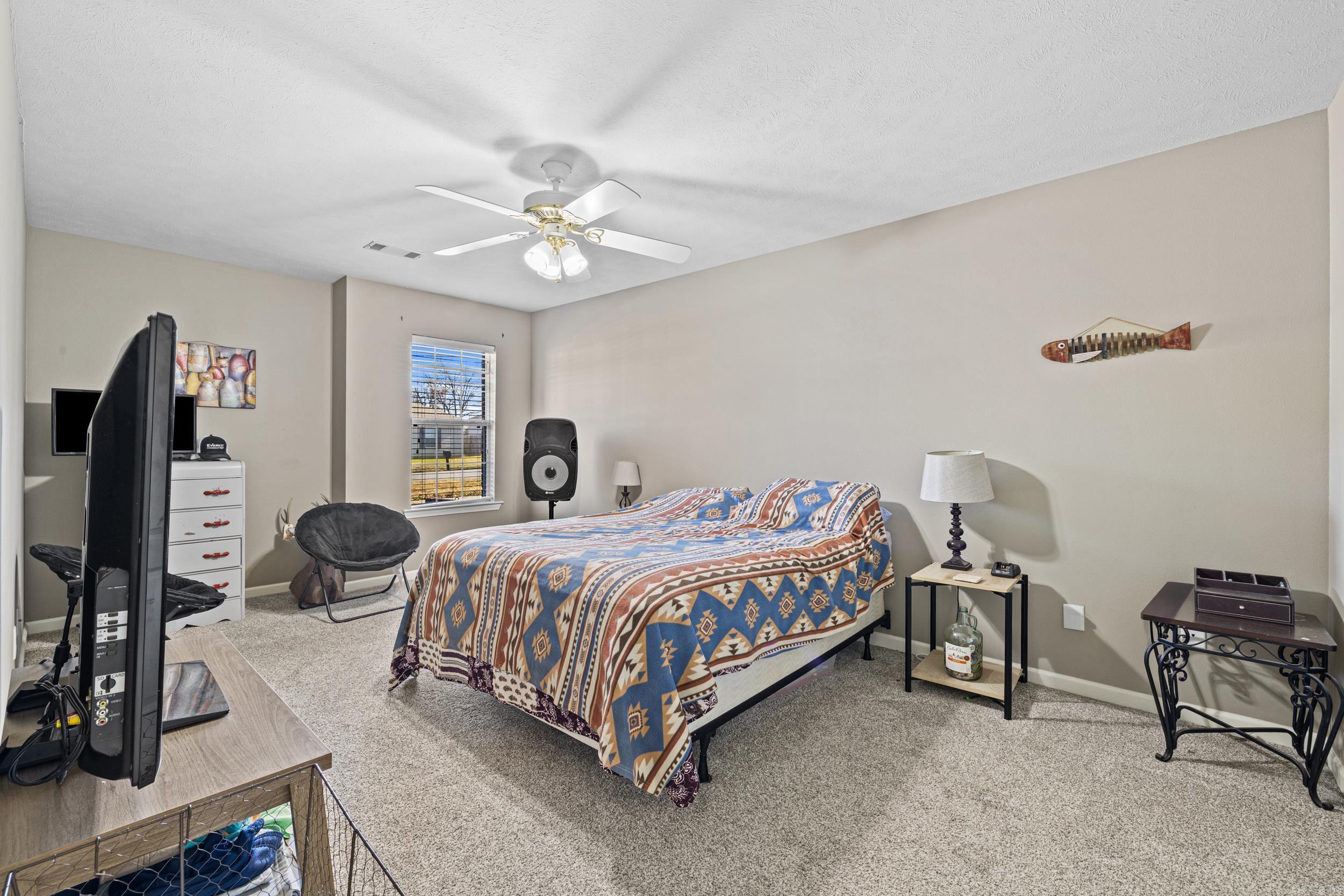 1 Moon Ridge  Ward, AR