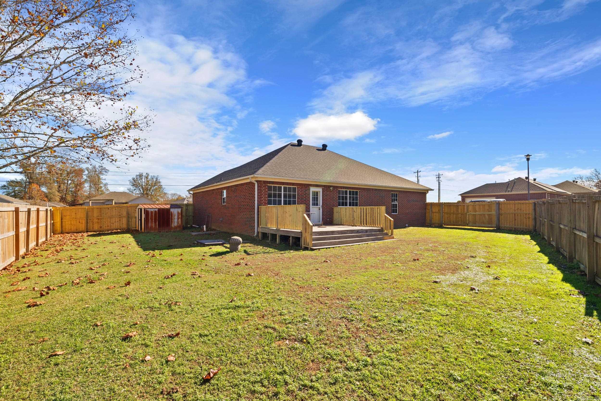 1 Moon Ridge  Ward, AR