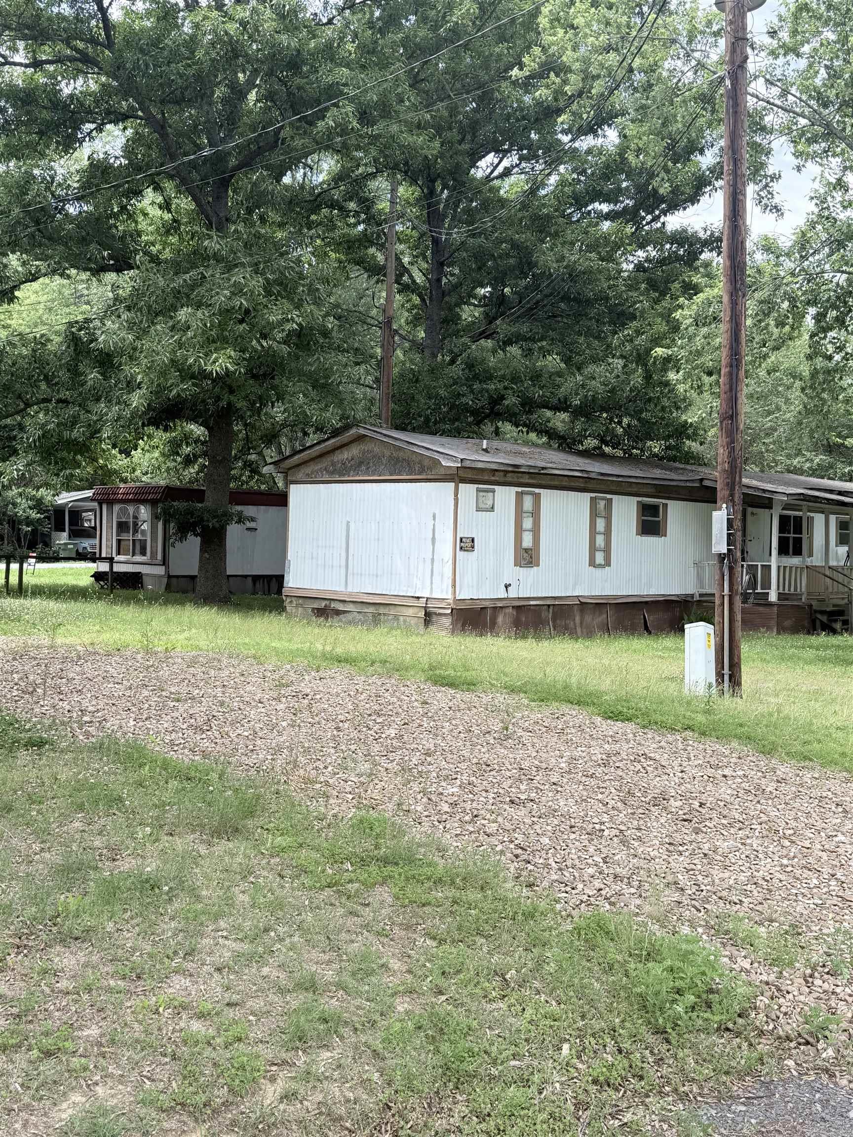416 S Pine Street Perryville, AR 72126
