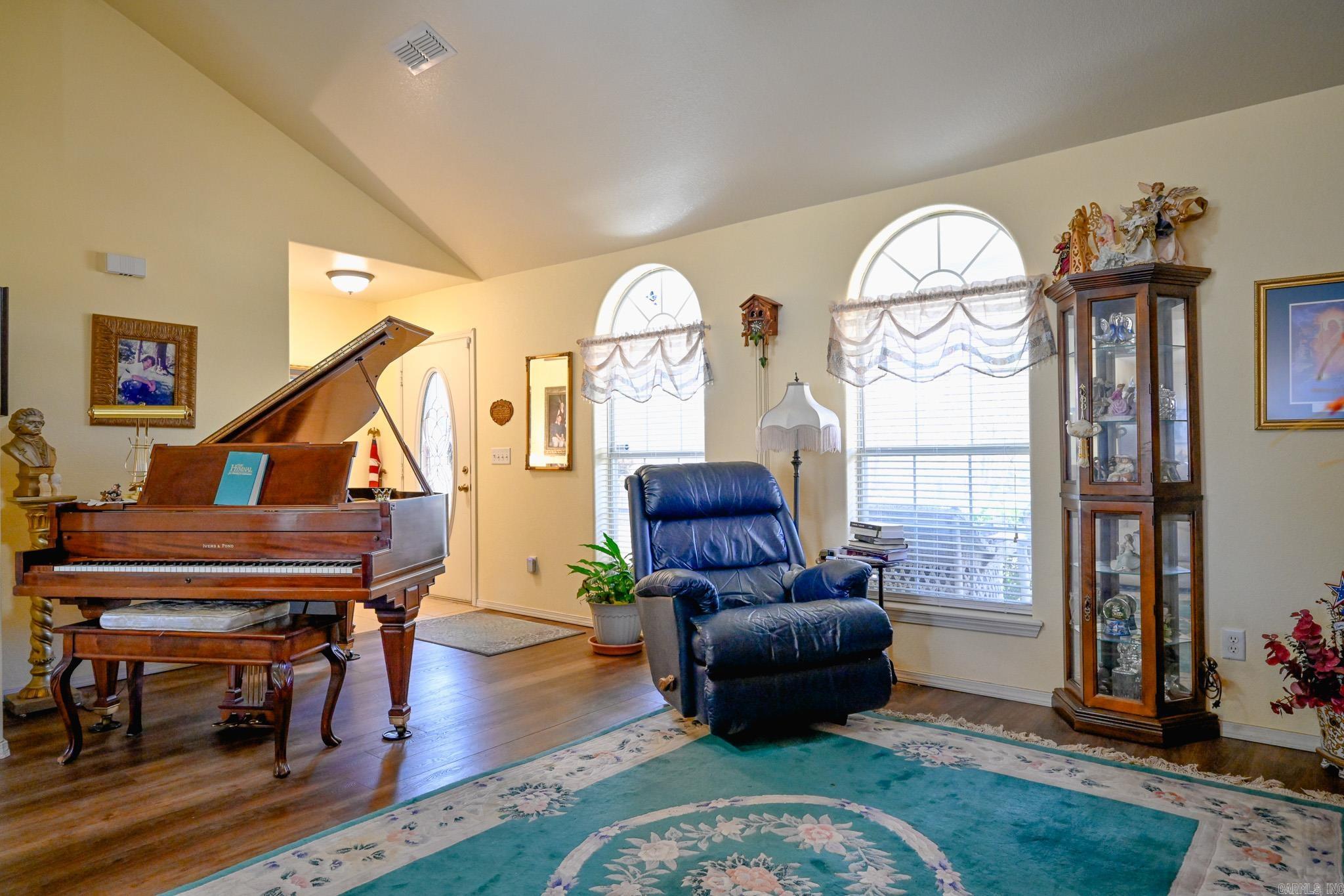 144 Polk Road 39 Mena, AR 71953