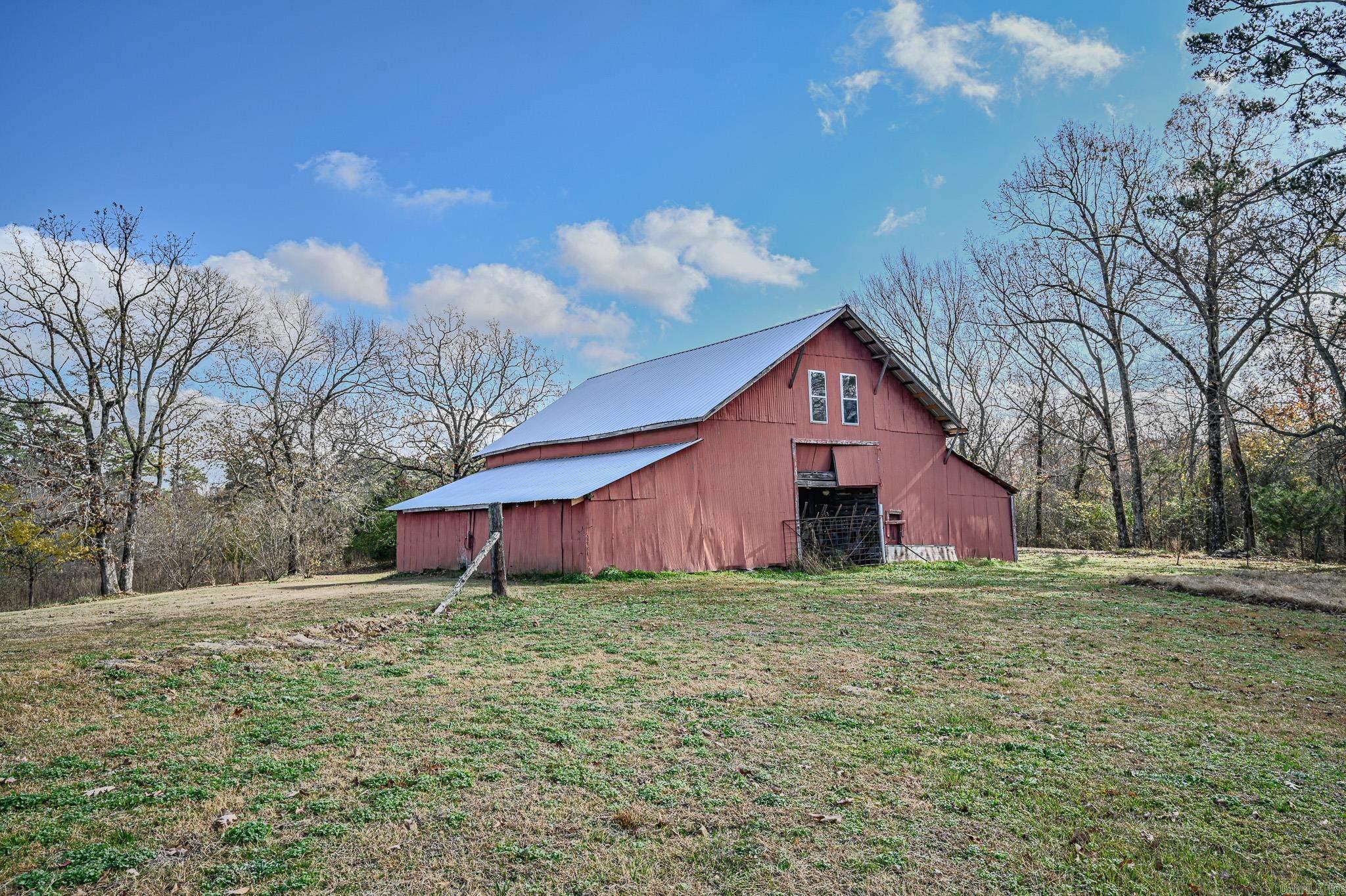144 Polk Road 39 Mena, AR 71953