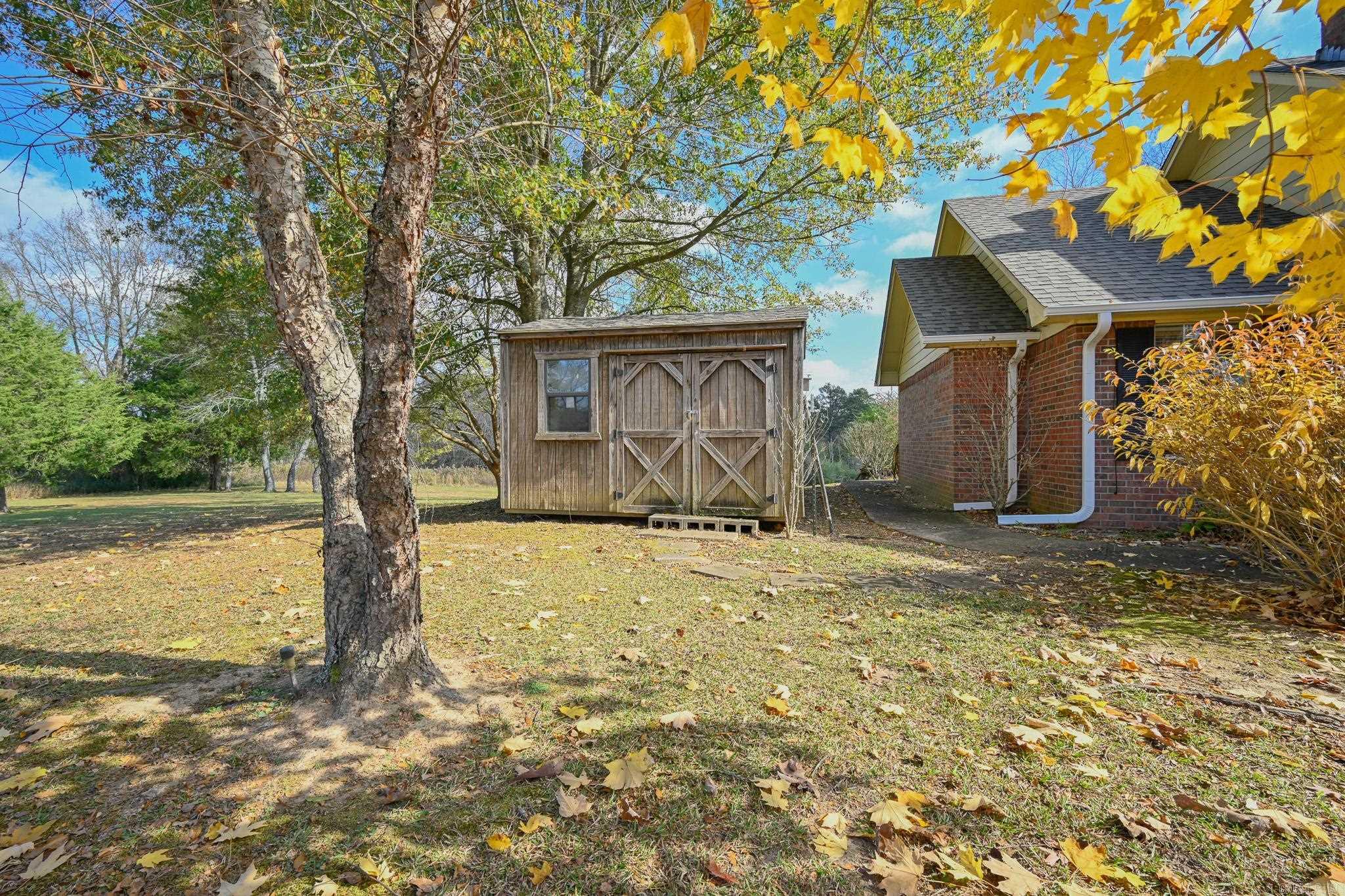 144 Polk Road 39 Mena, AR 71953