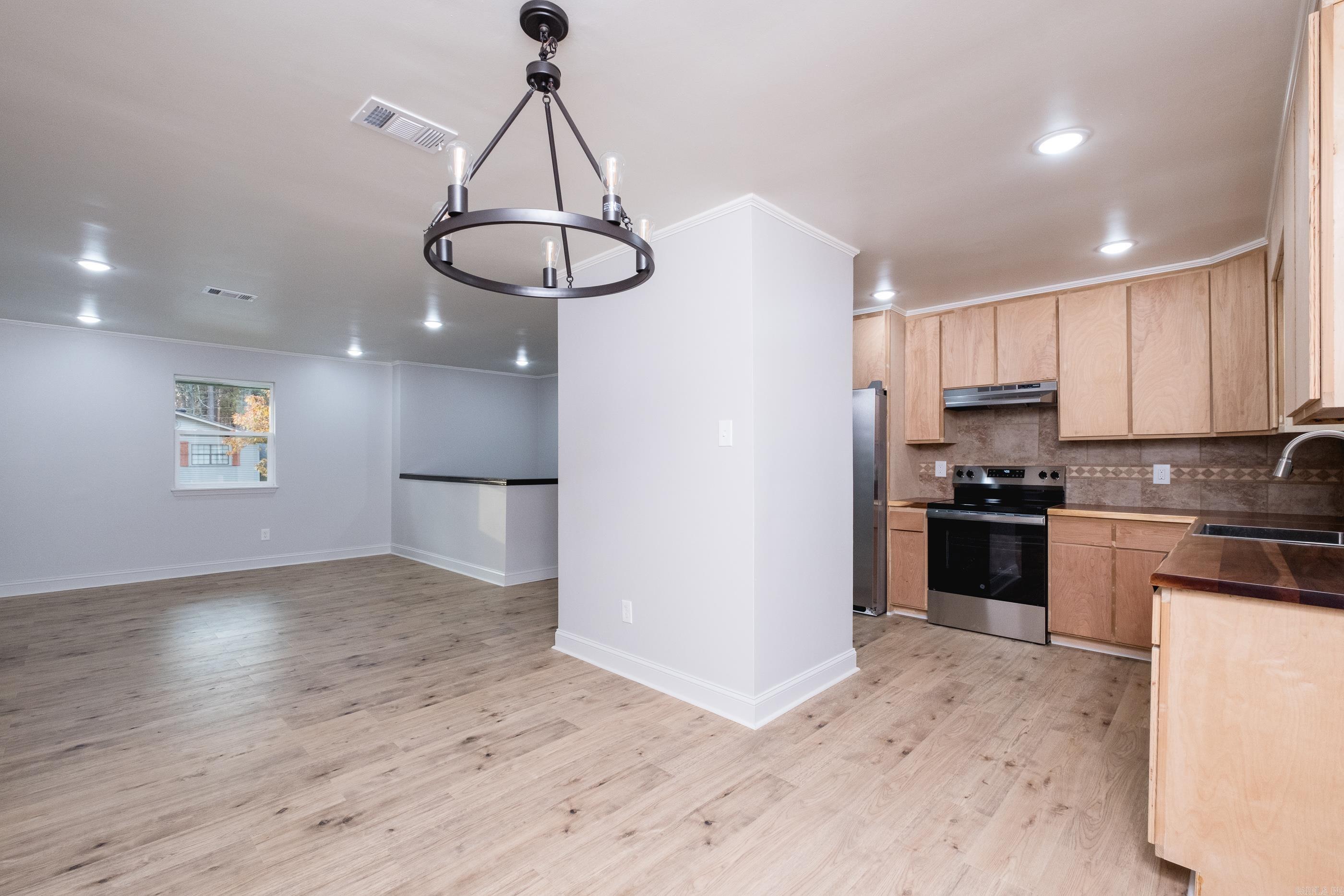 11005 King Arthurs Drive Little Rock, AR 72209