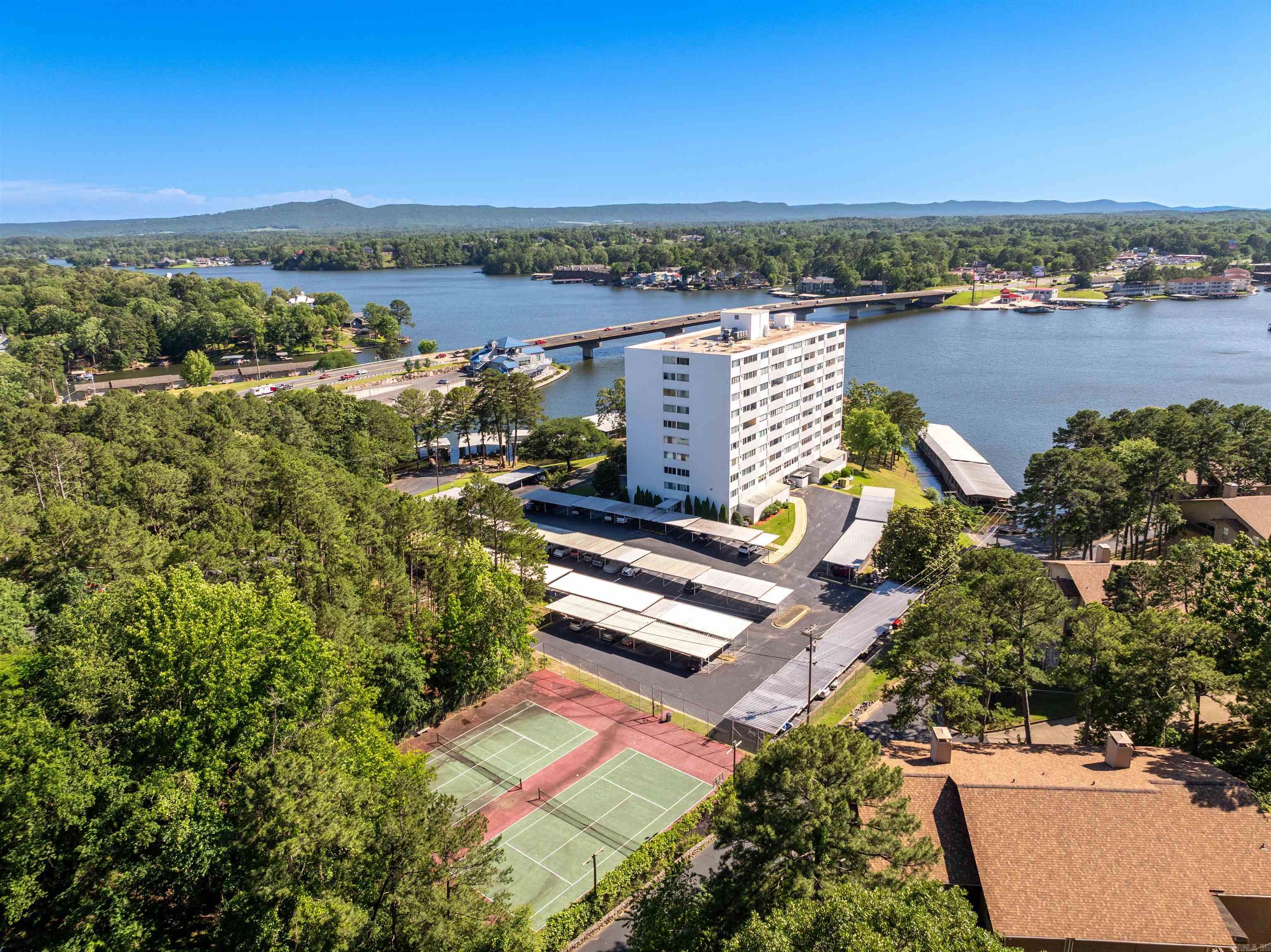 740 Weston Road Hot Springs, AR 71913