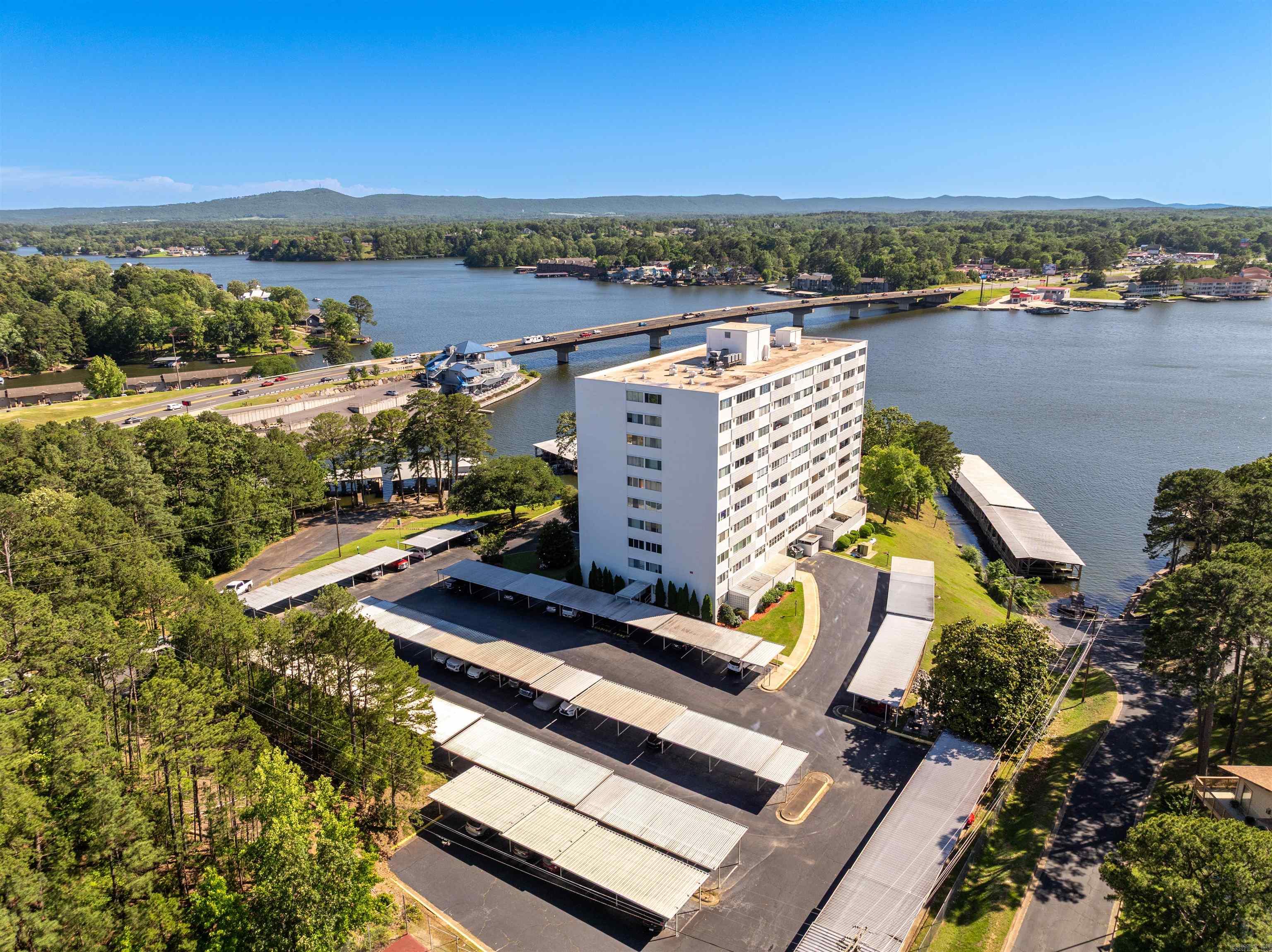 740 Weston Road Hot Springs, AR 71913