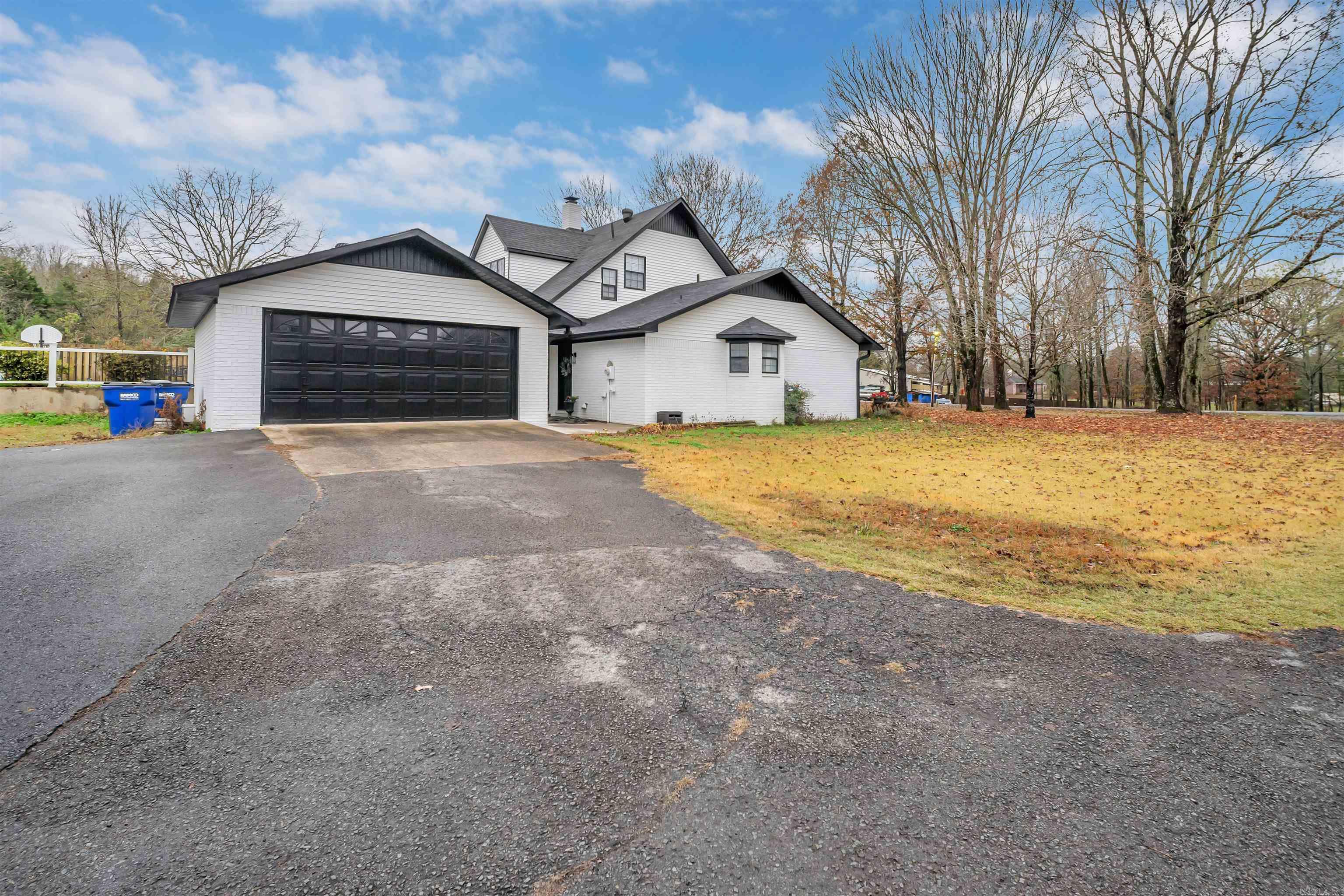 8 N Springhill Lane  Greenbrier, AR