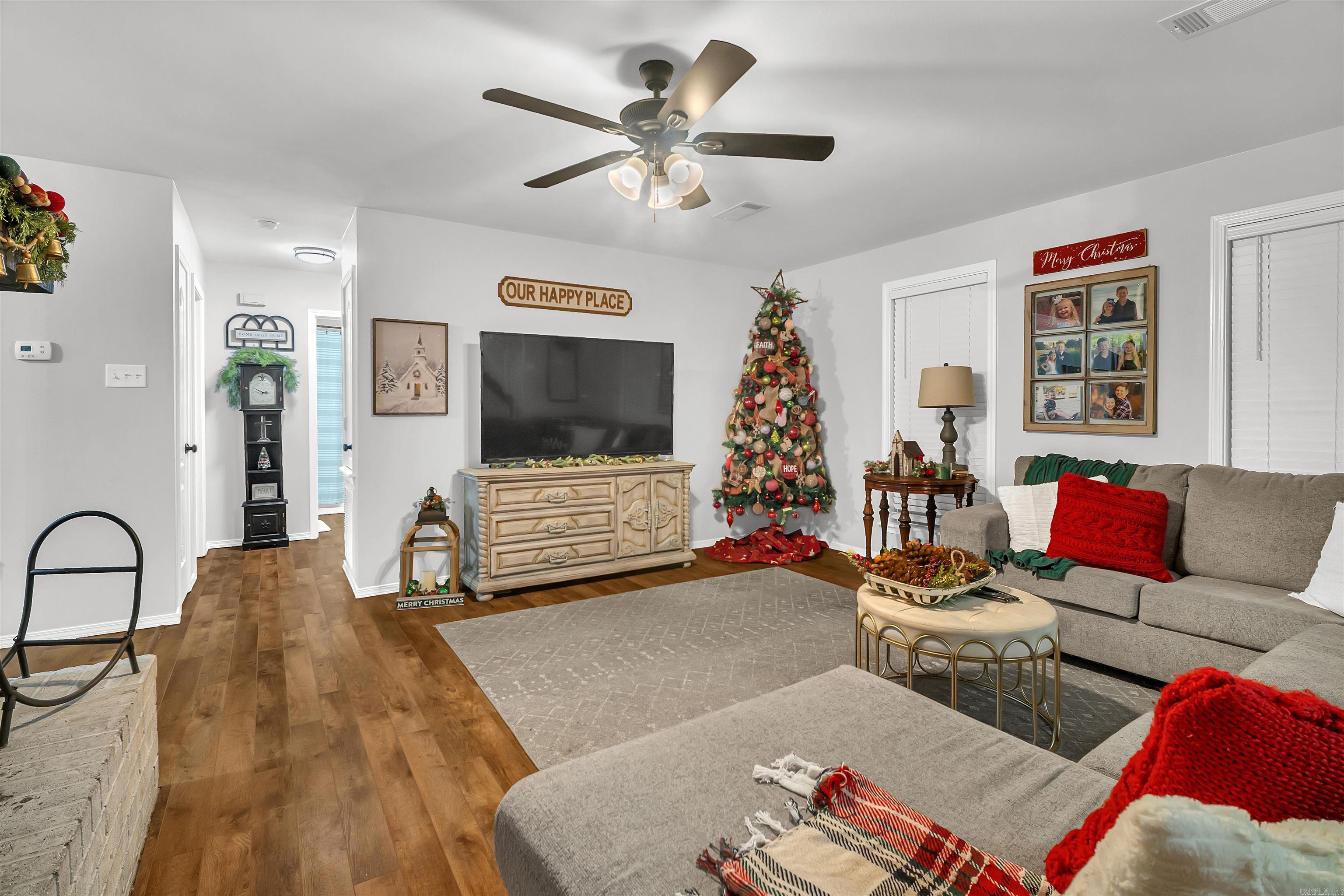 8 N Springhill Lane  Greenbrier, AR