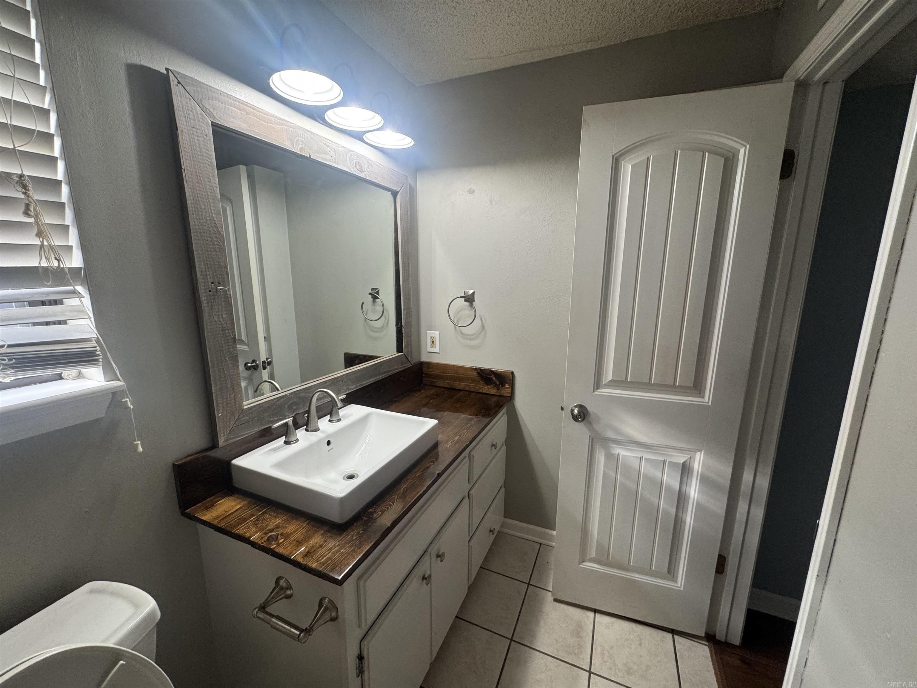 104 Northfield Dr Drive Searcy, AR 72143