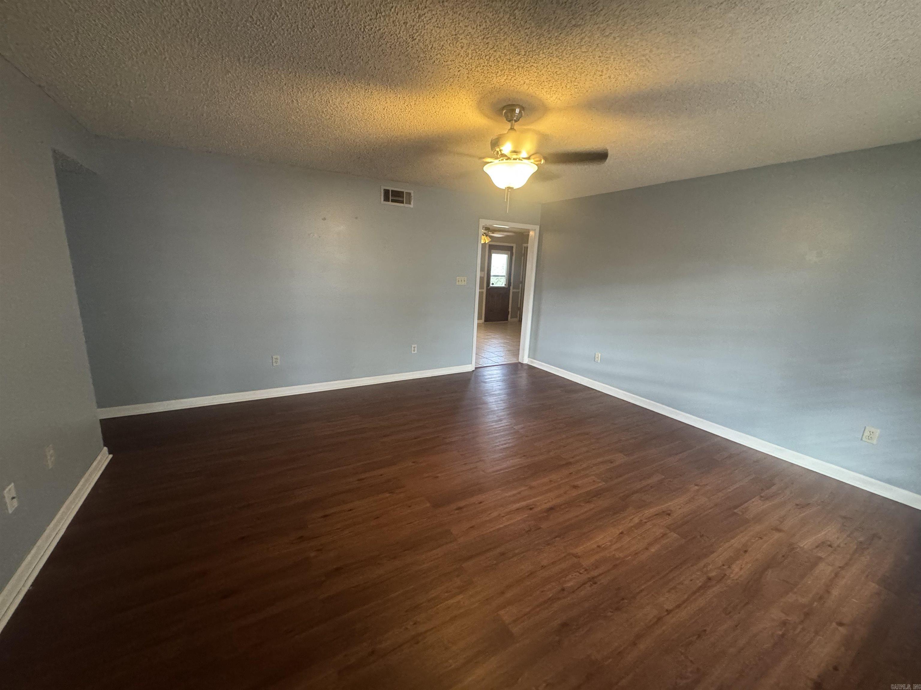 104 Northfield Dr Drive Searcy, AR 72143