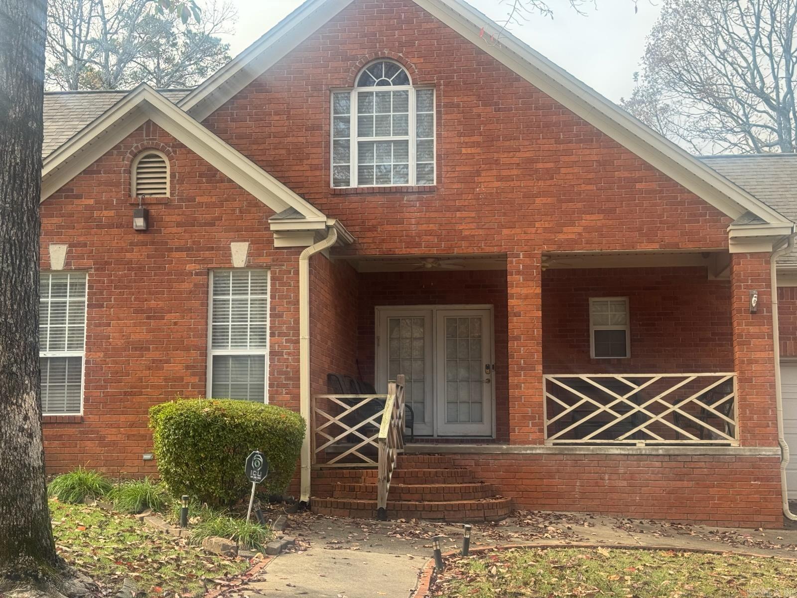 2 Rosaires  Little Rock, AR