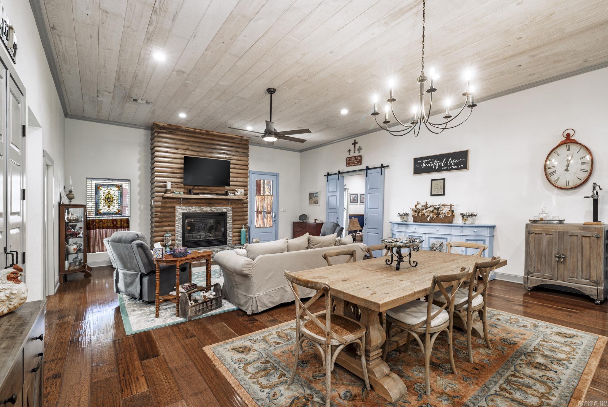 115 Lydia Lane Hot Springs Village, AR 71909