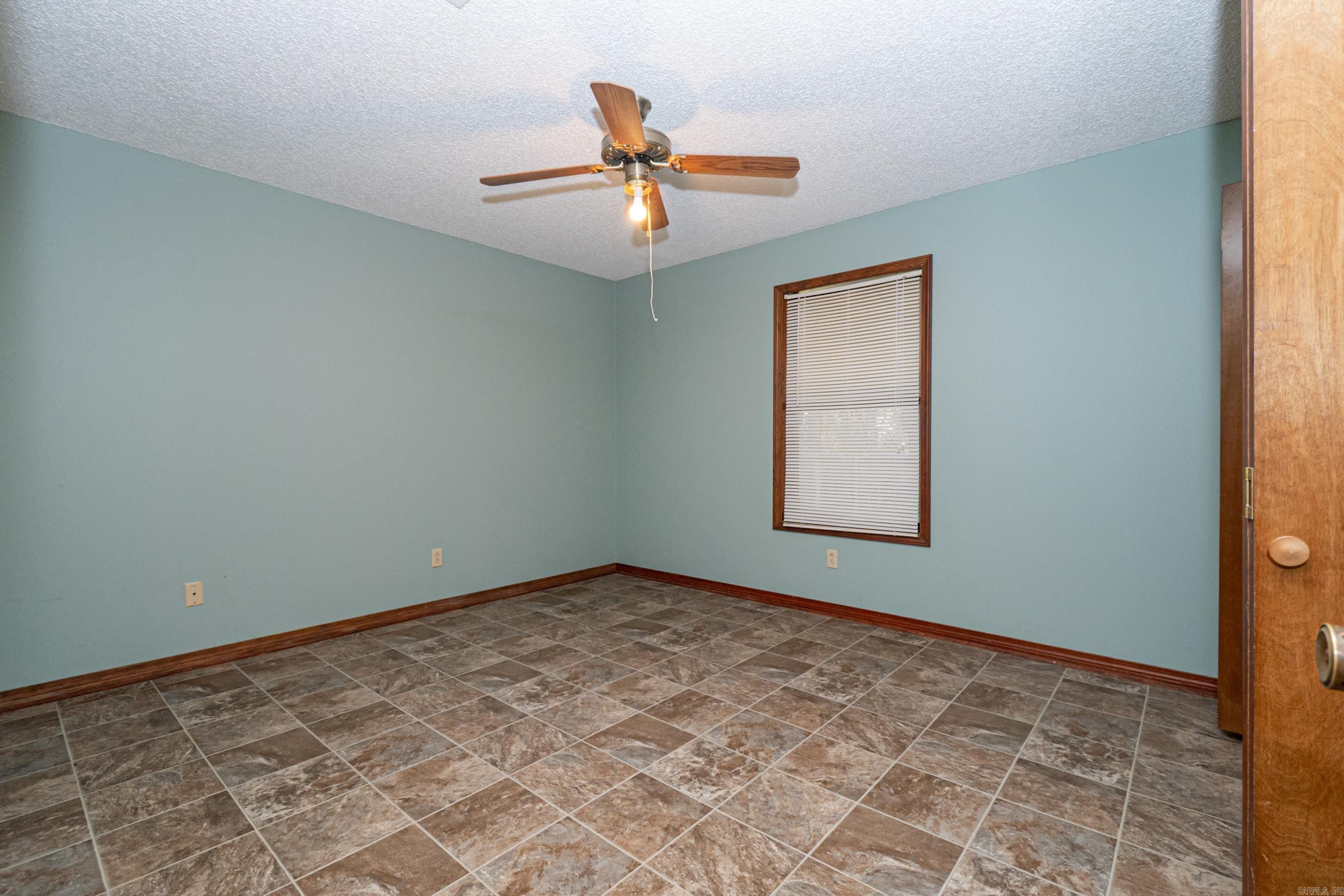 984 M Avenue Felsenthal, AR 71747