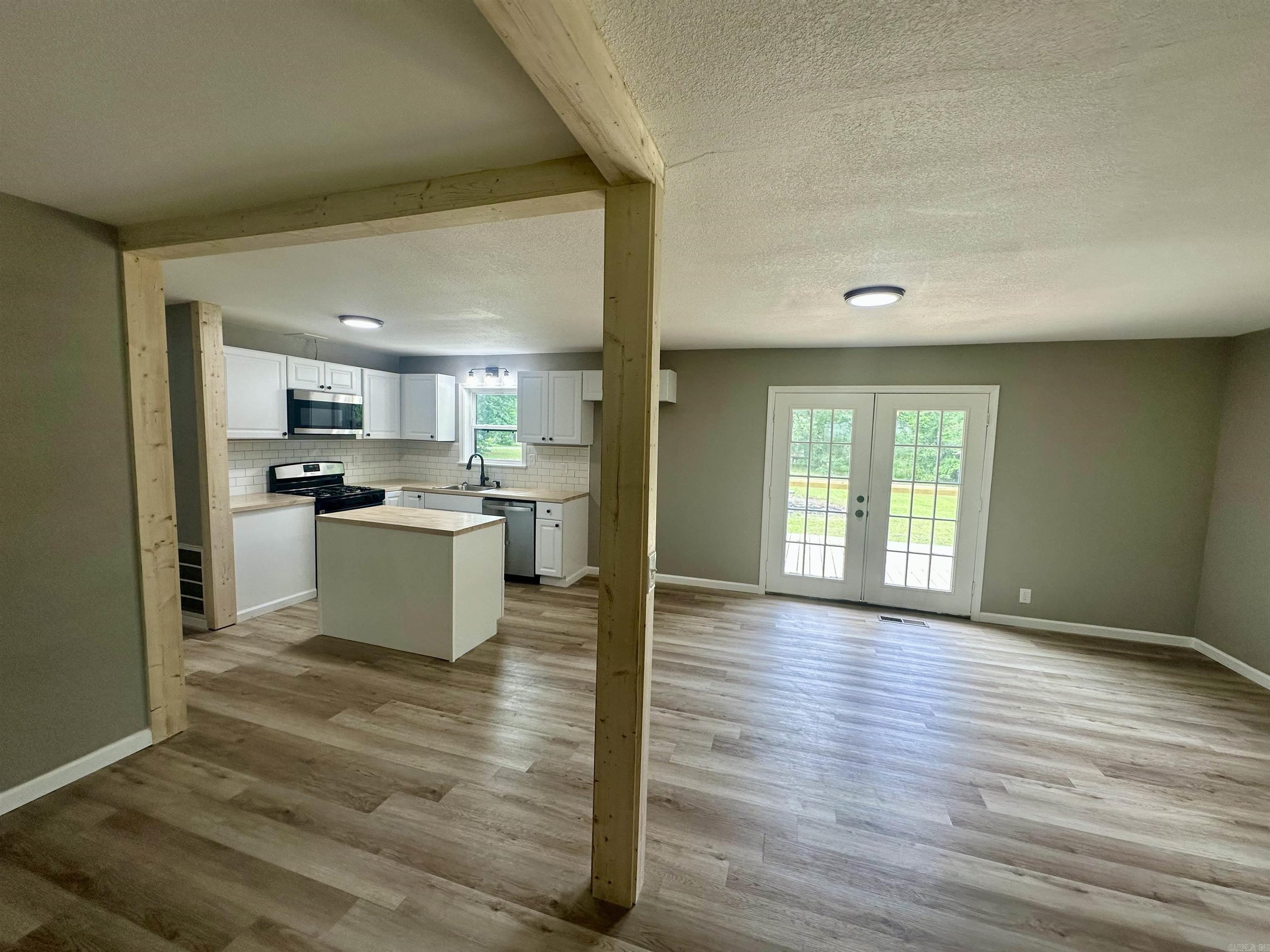 27 Grant 491 Road Sheridan, AR 72105